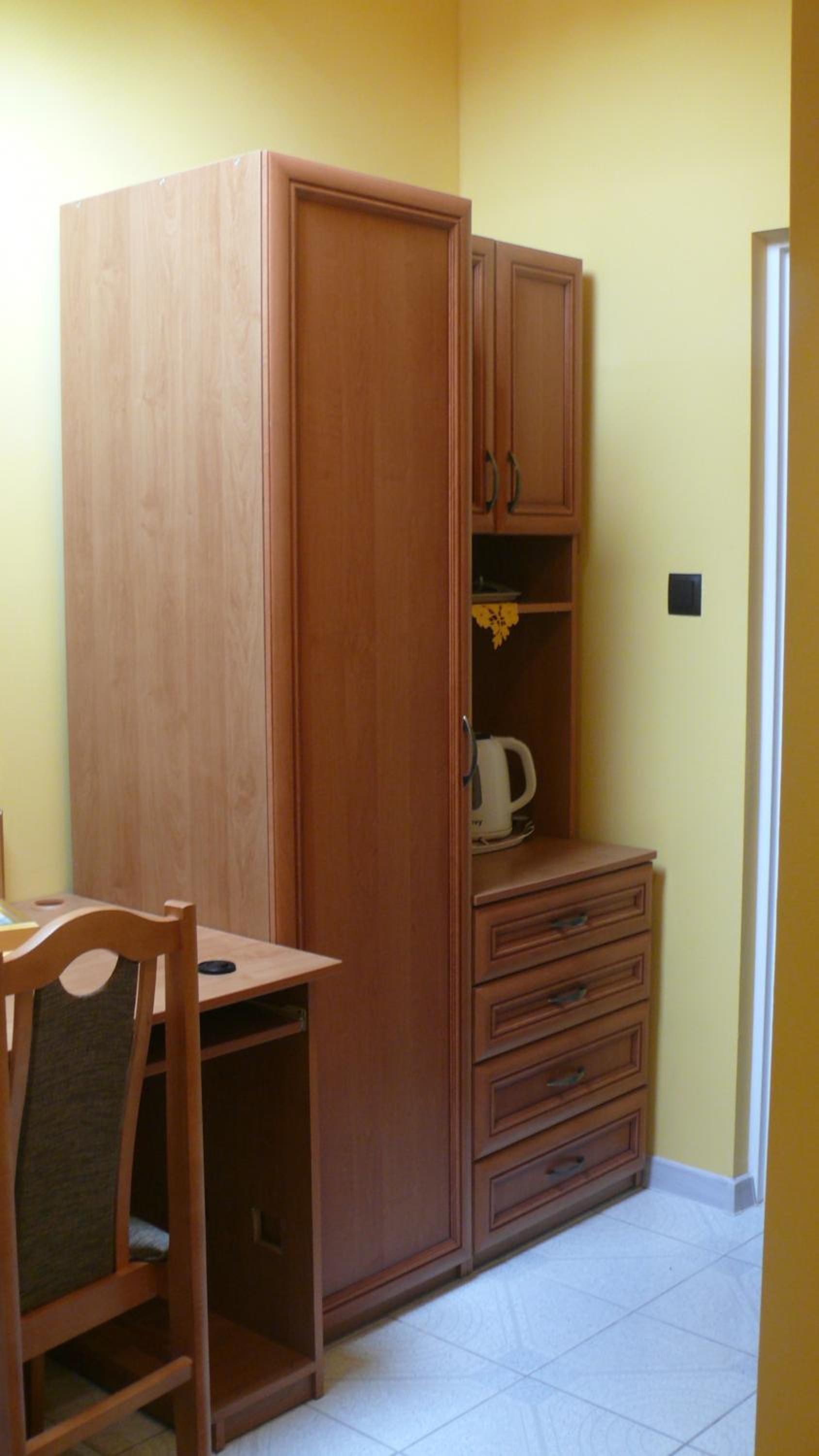Small Single Room photo 2