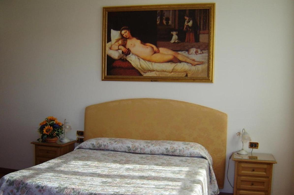 Double or Twin Room photo 1