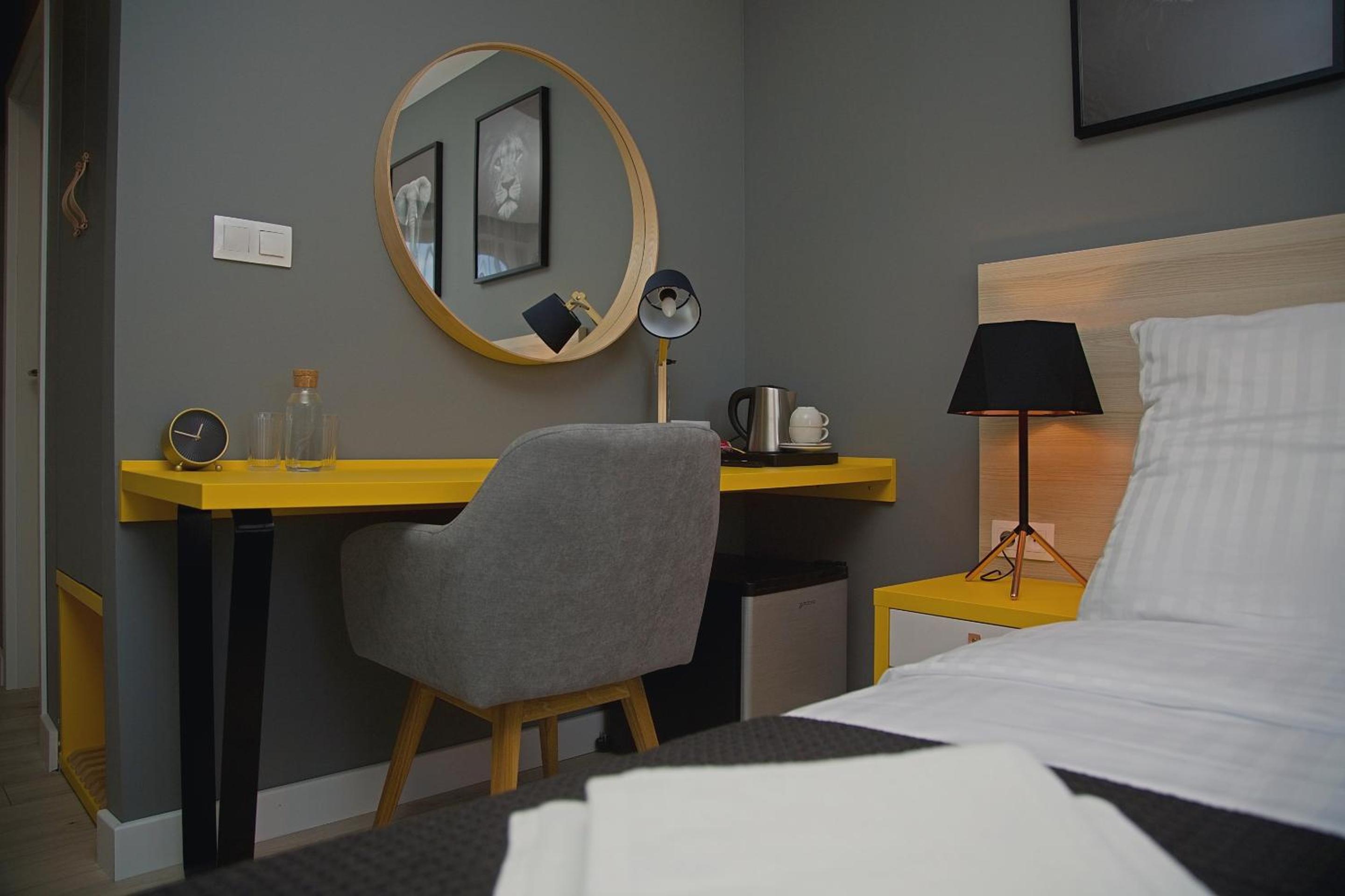 Double or Twin Room photo 2