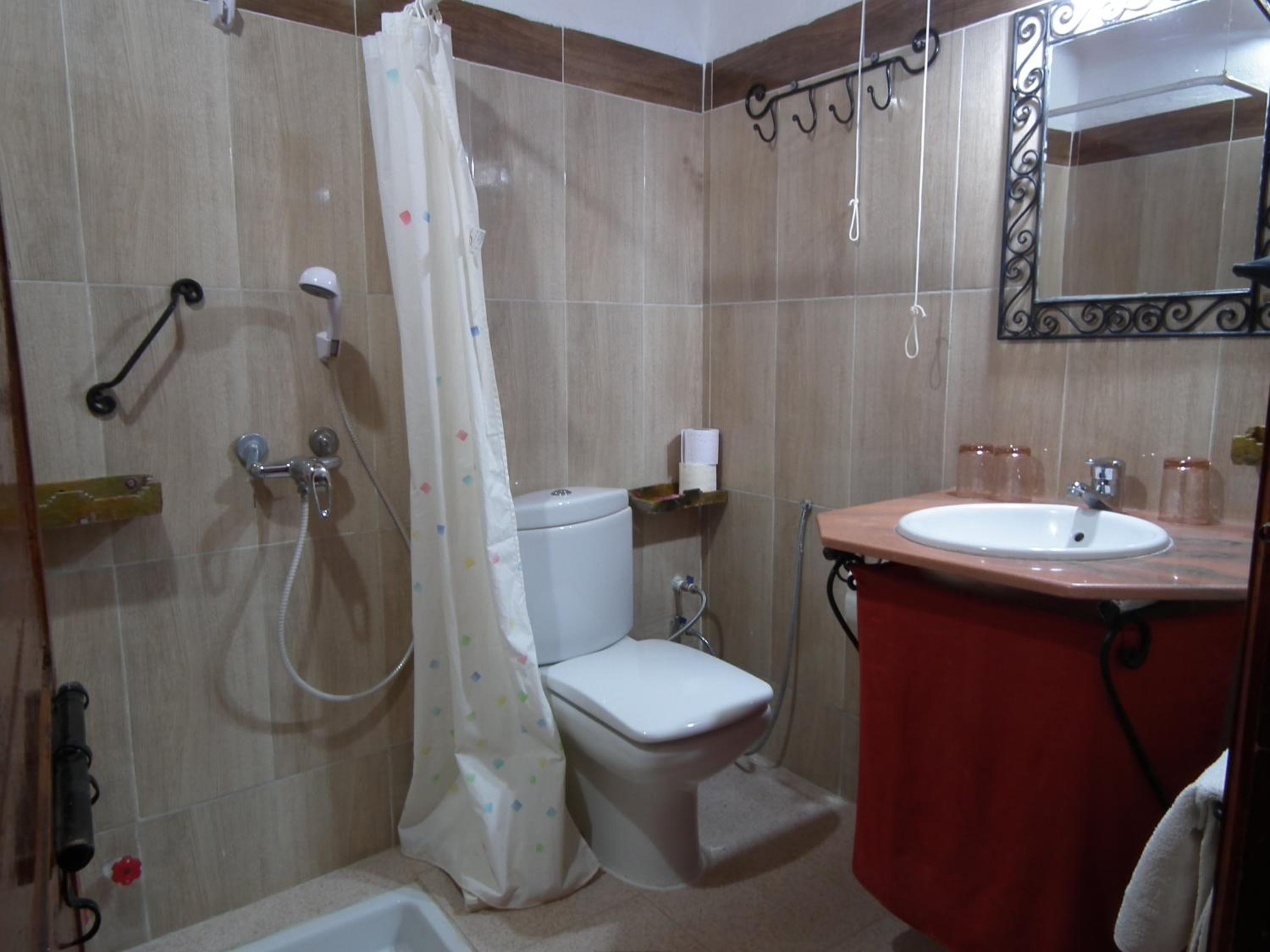 Double Room with Extra Bed - Photo 3