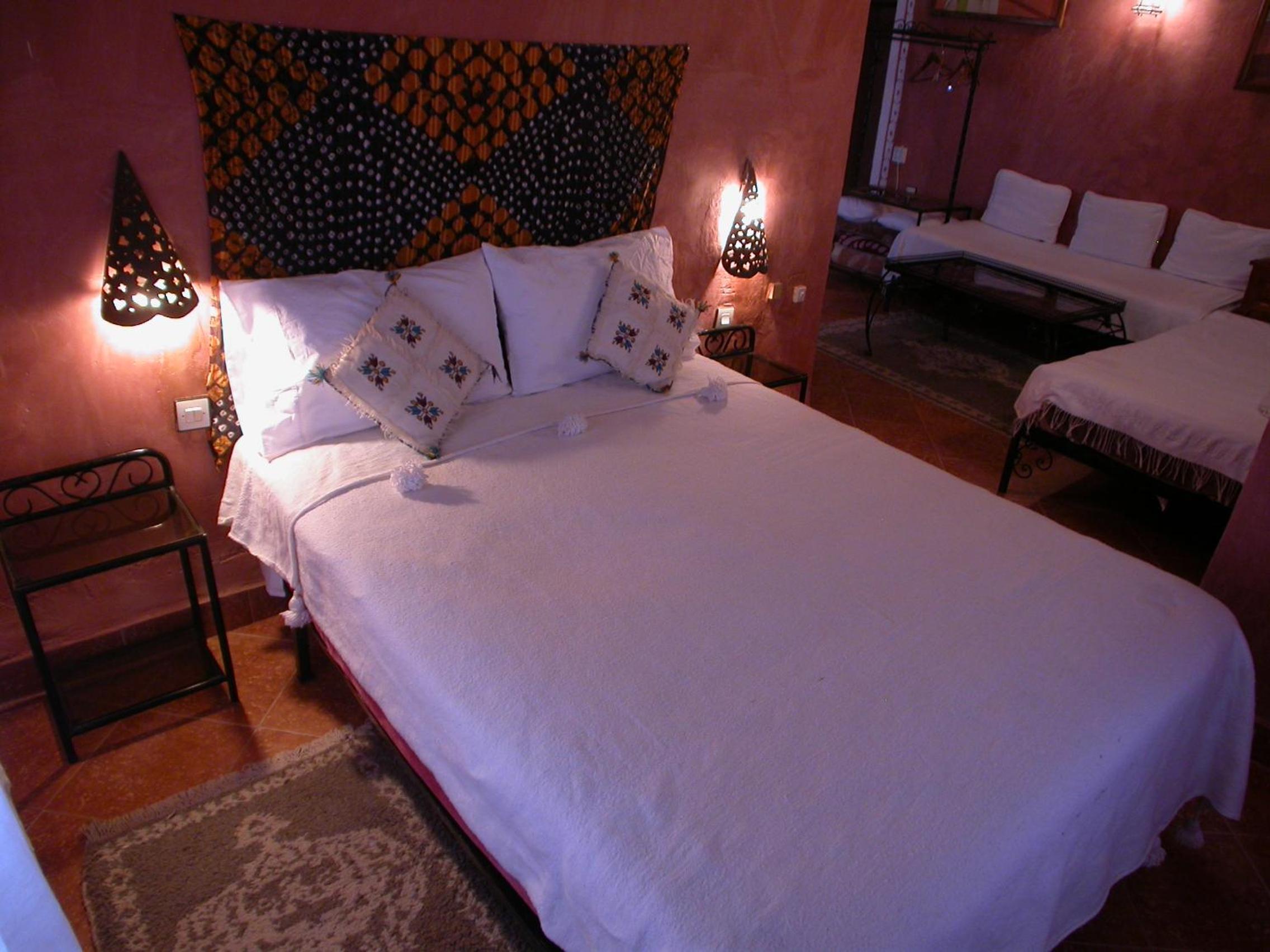 Quadruple Room - Photo 7