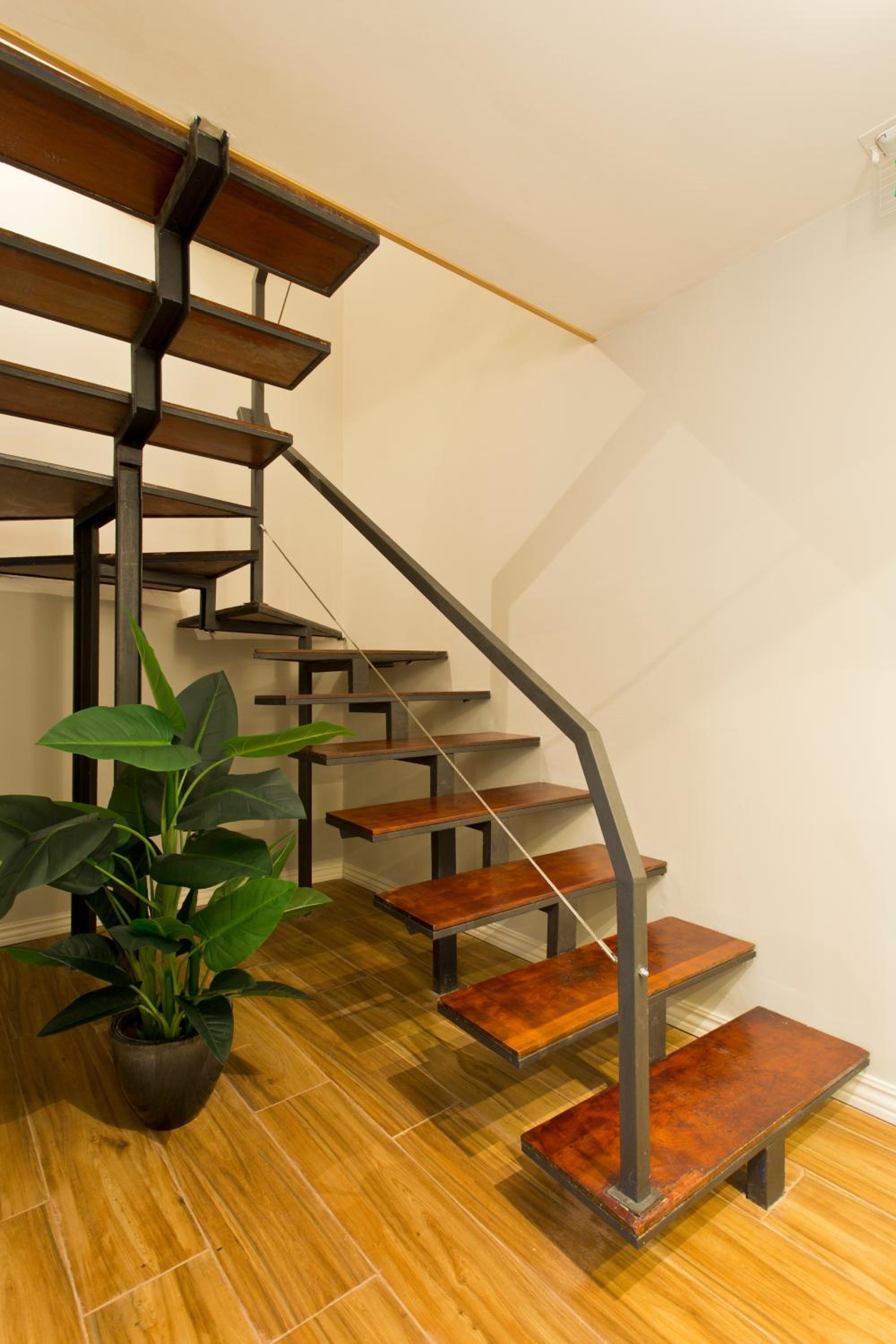 Two-Bedroom Apartment - Photo 19
