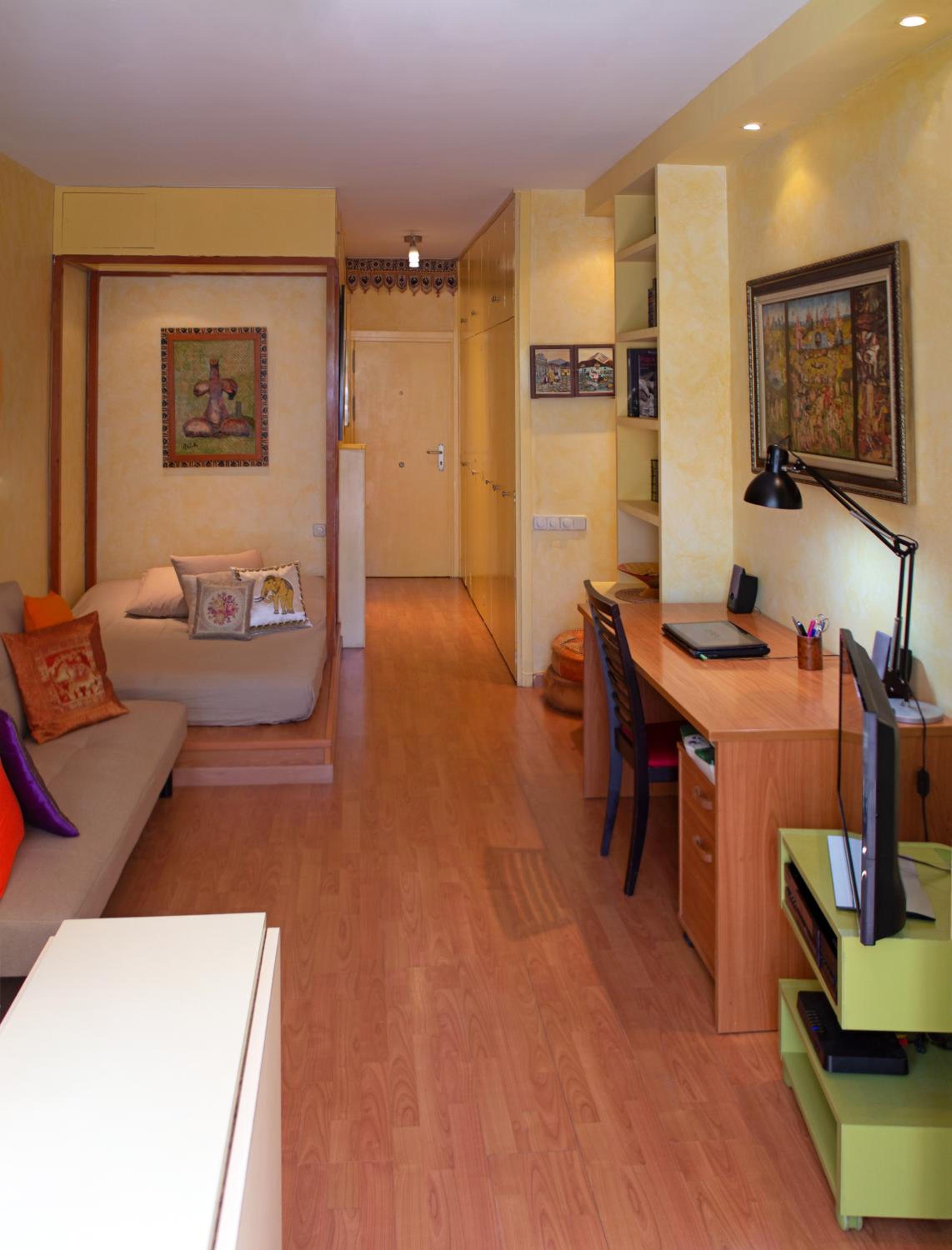 Studio Apartment - Photo 11
