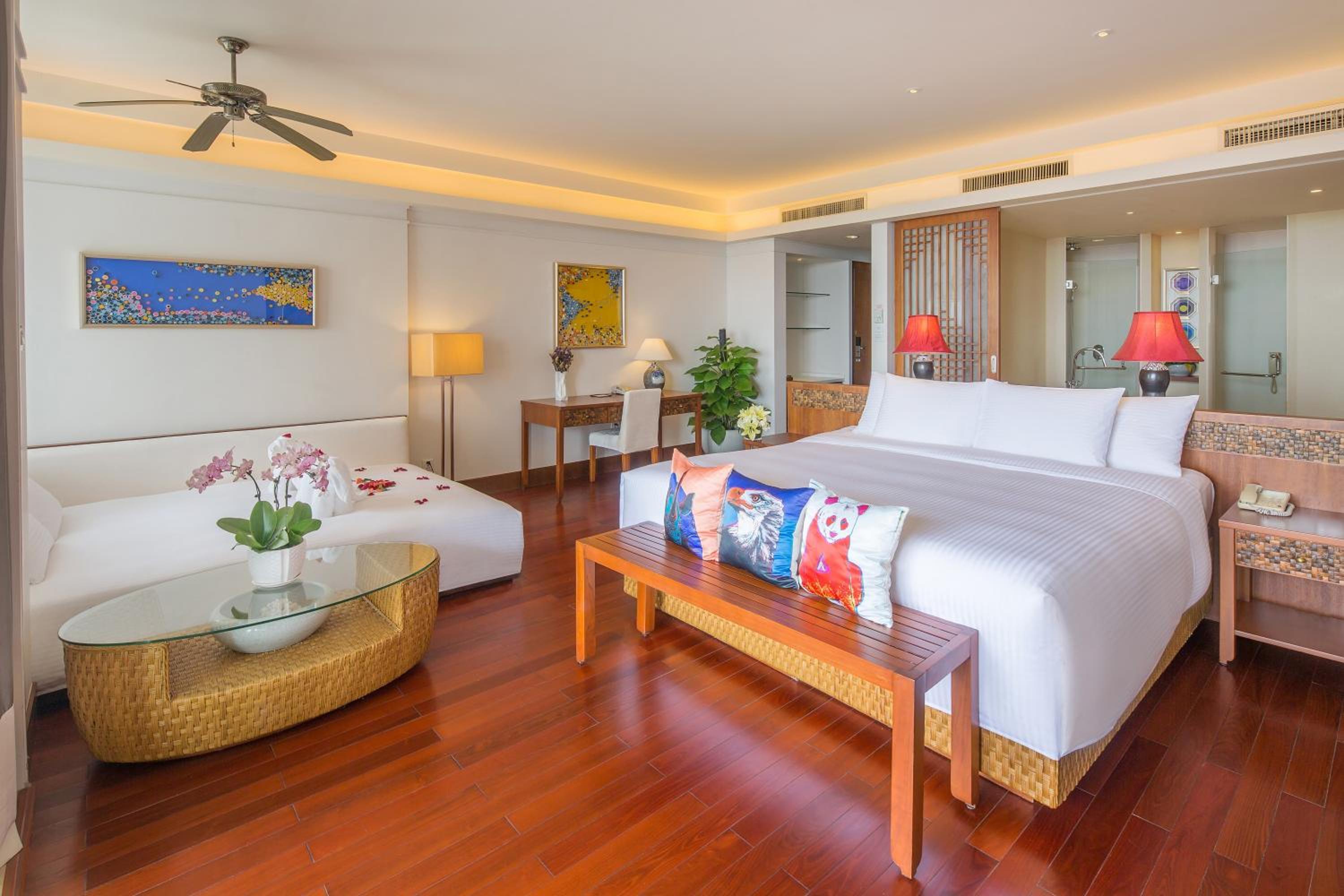 Grand Family Room
