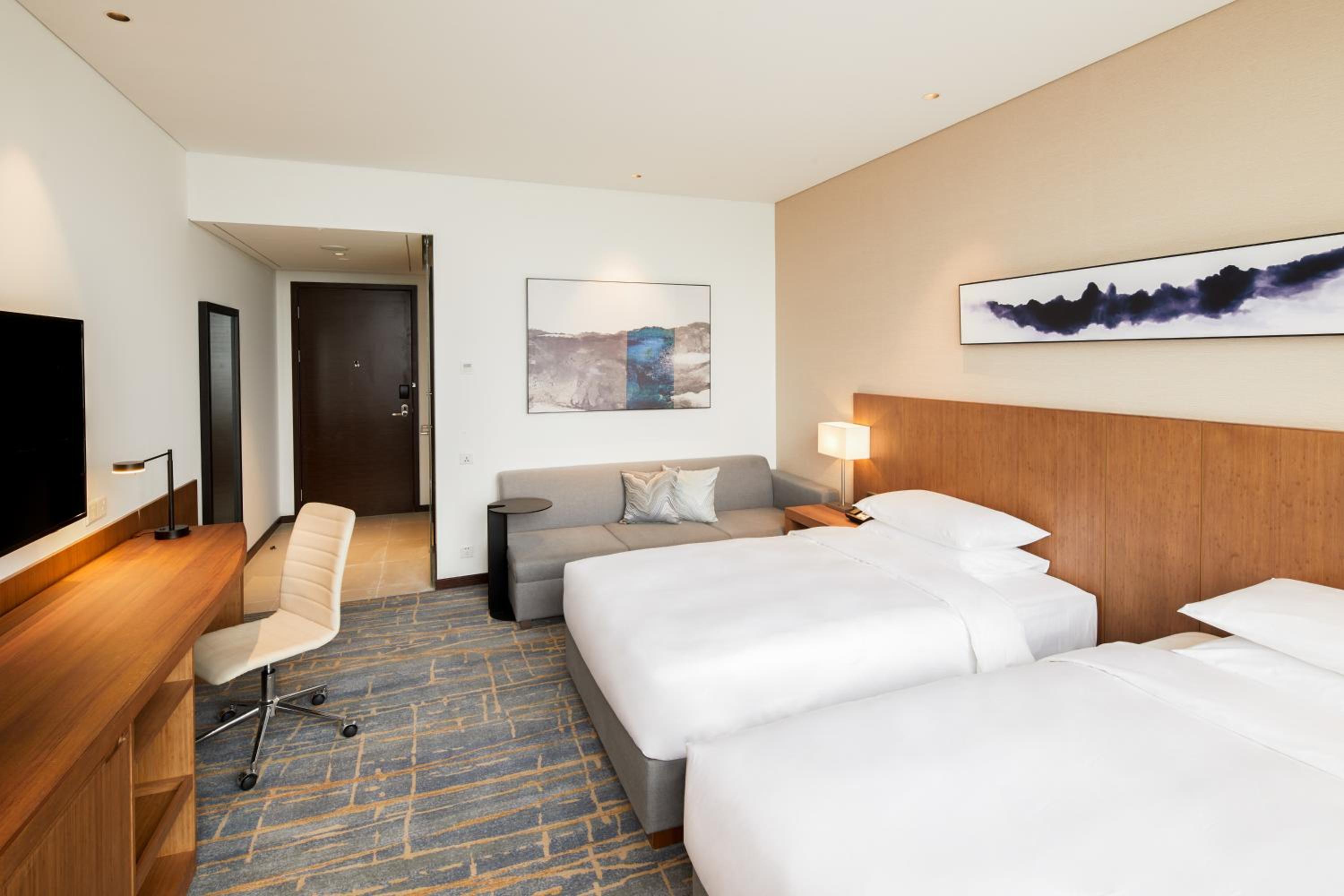 Twin Room - Photo 2