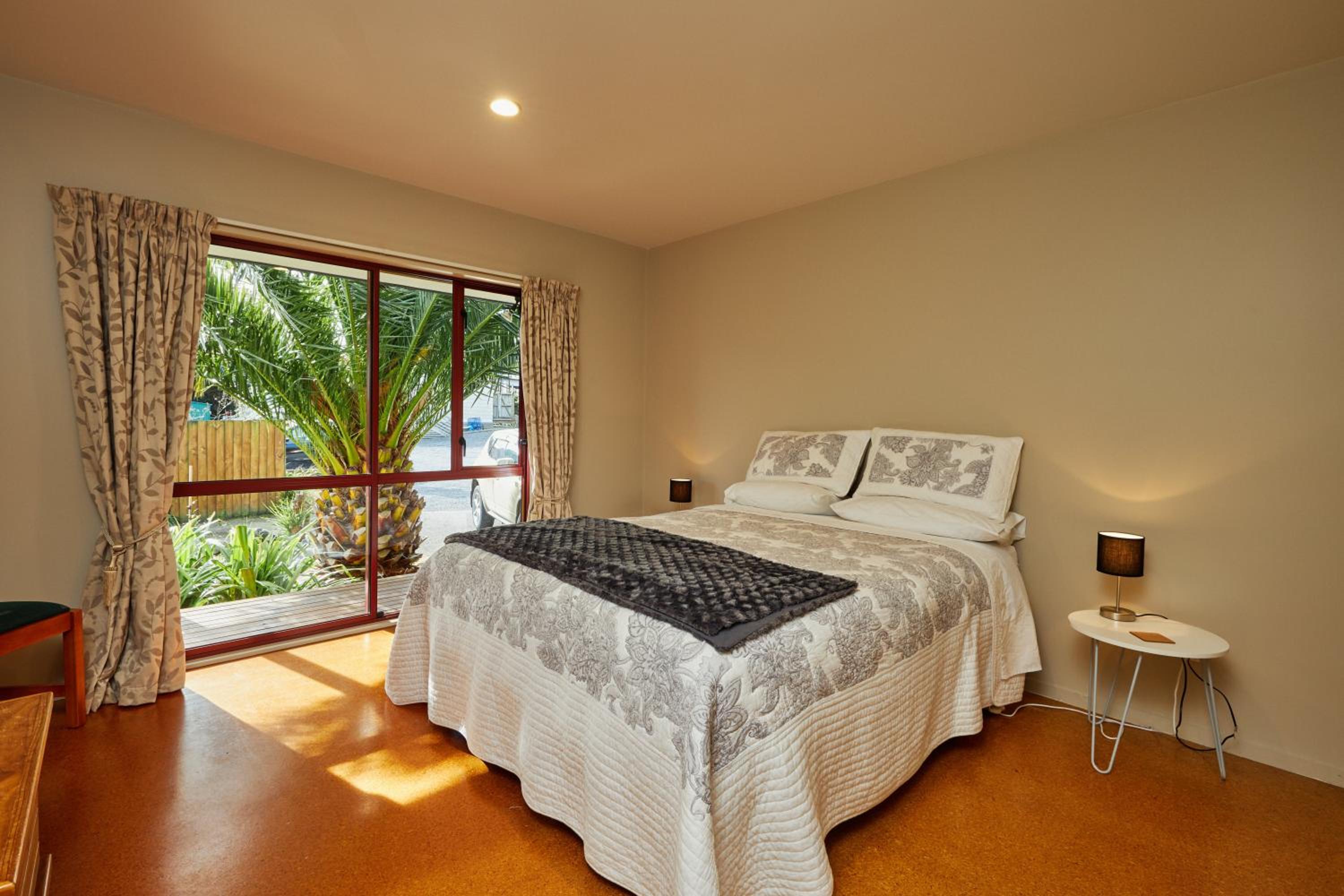 Two-Bedroom Cottage photo 2
