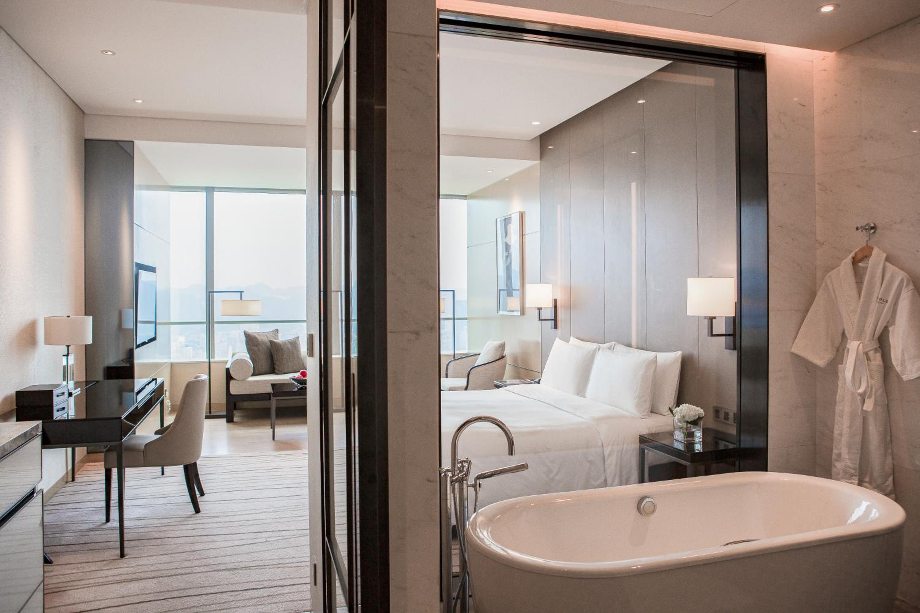 N2 Grand River View King