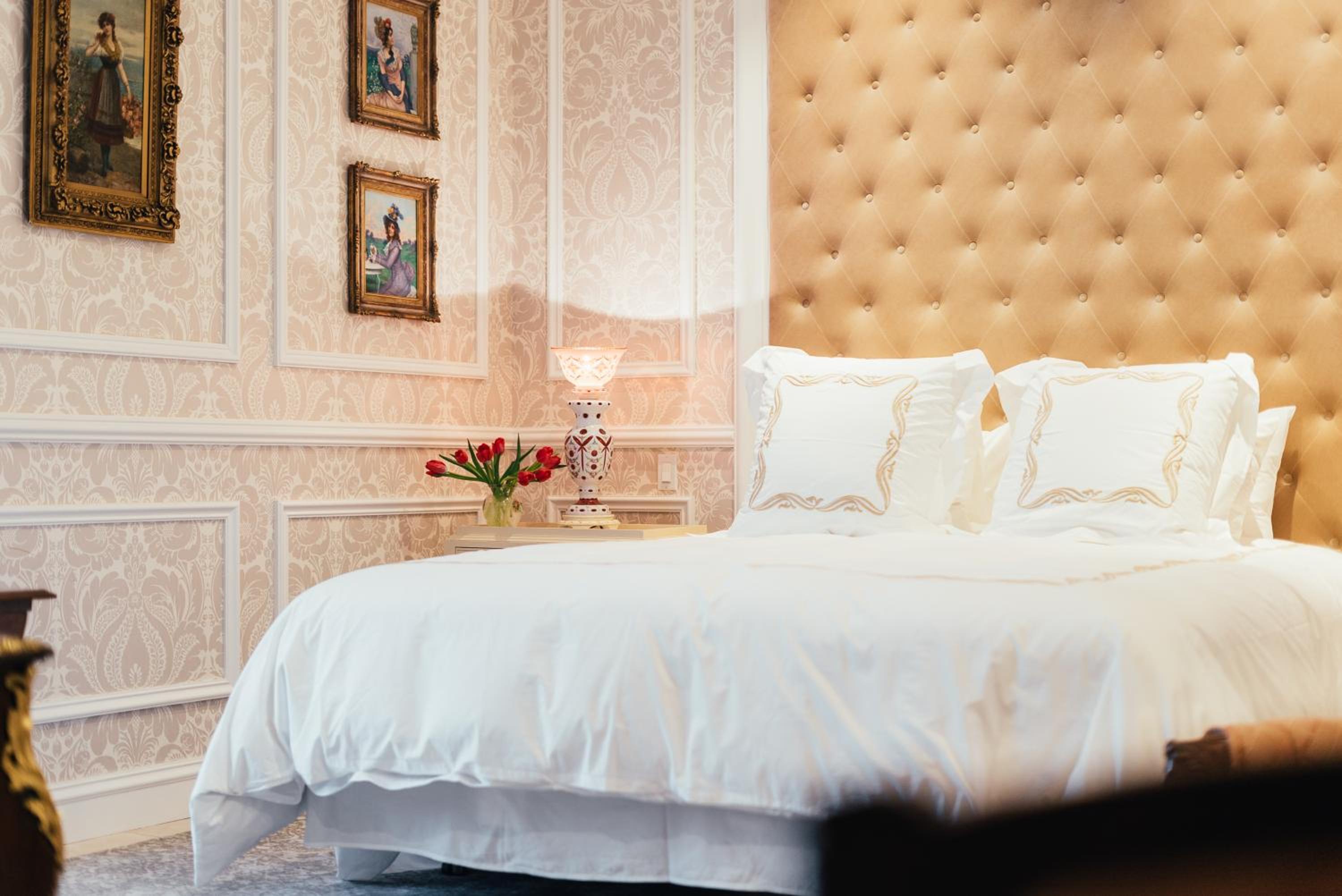 Suite with Spa Bath