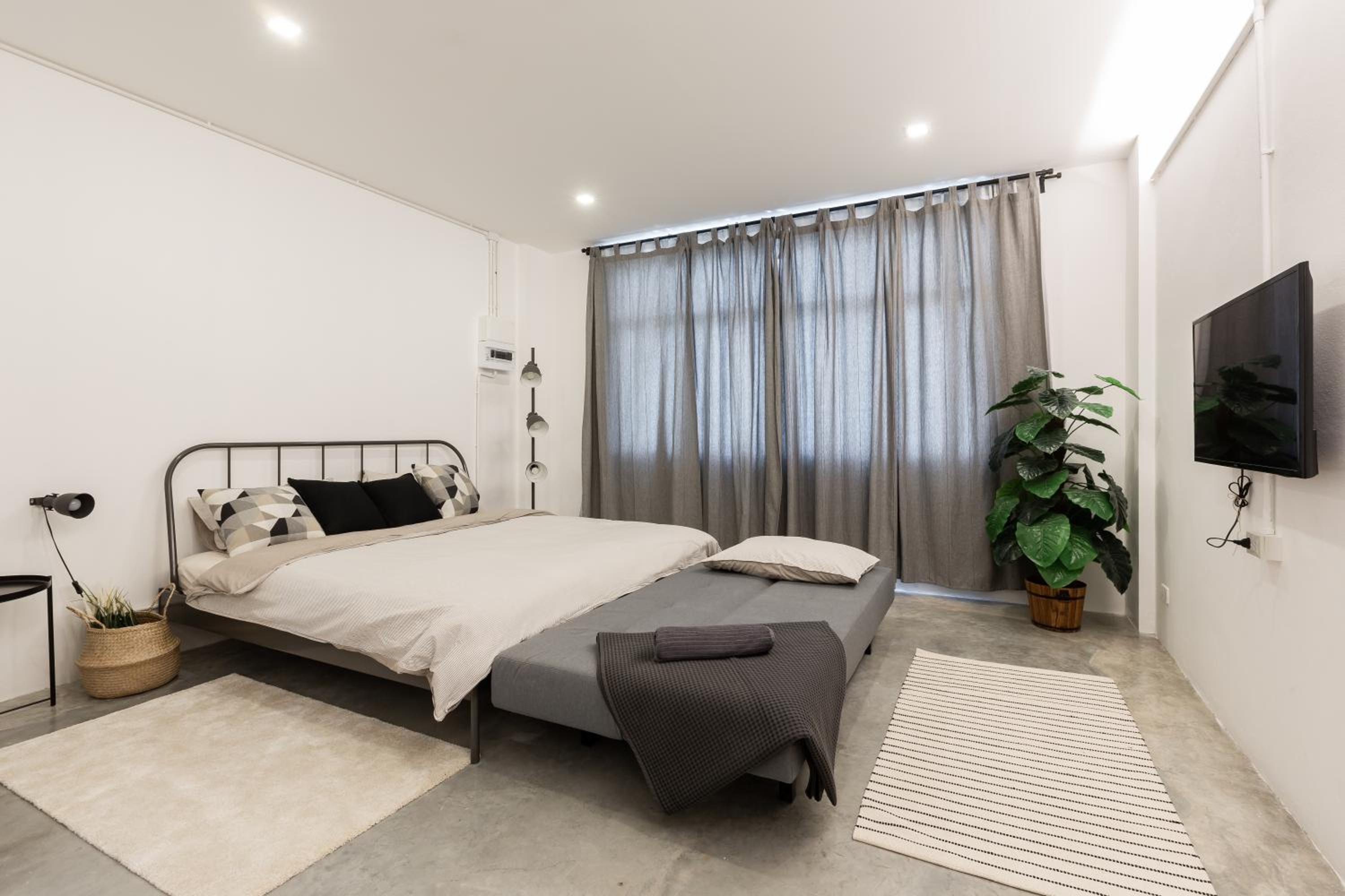Double Room - 3rd FL.