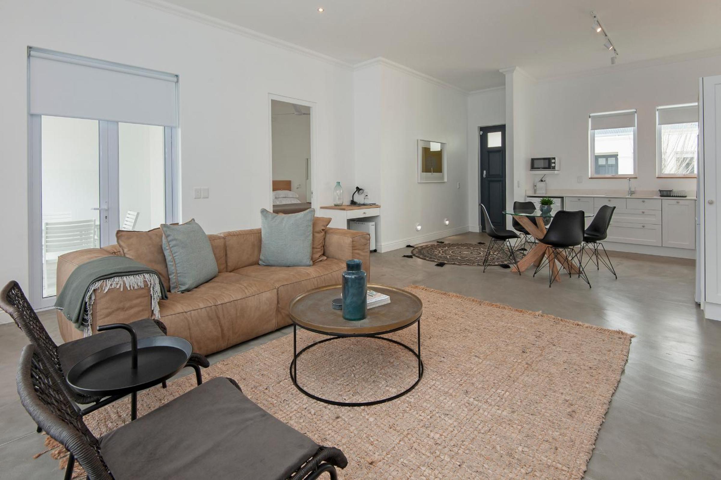 Apartment photo 1