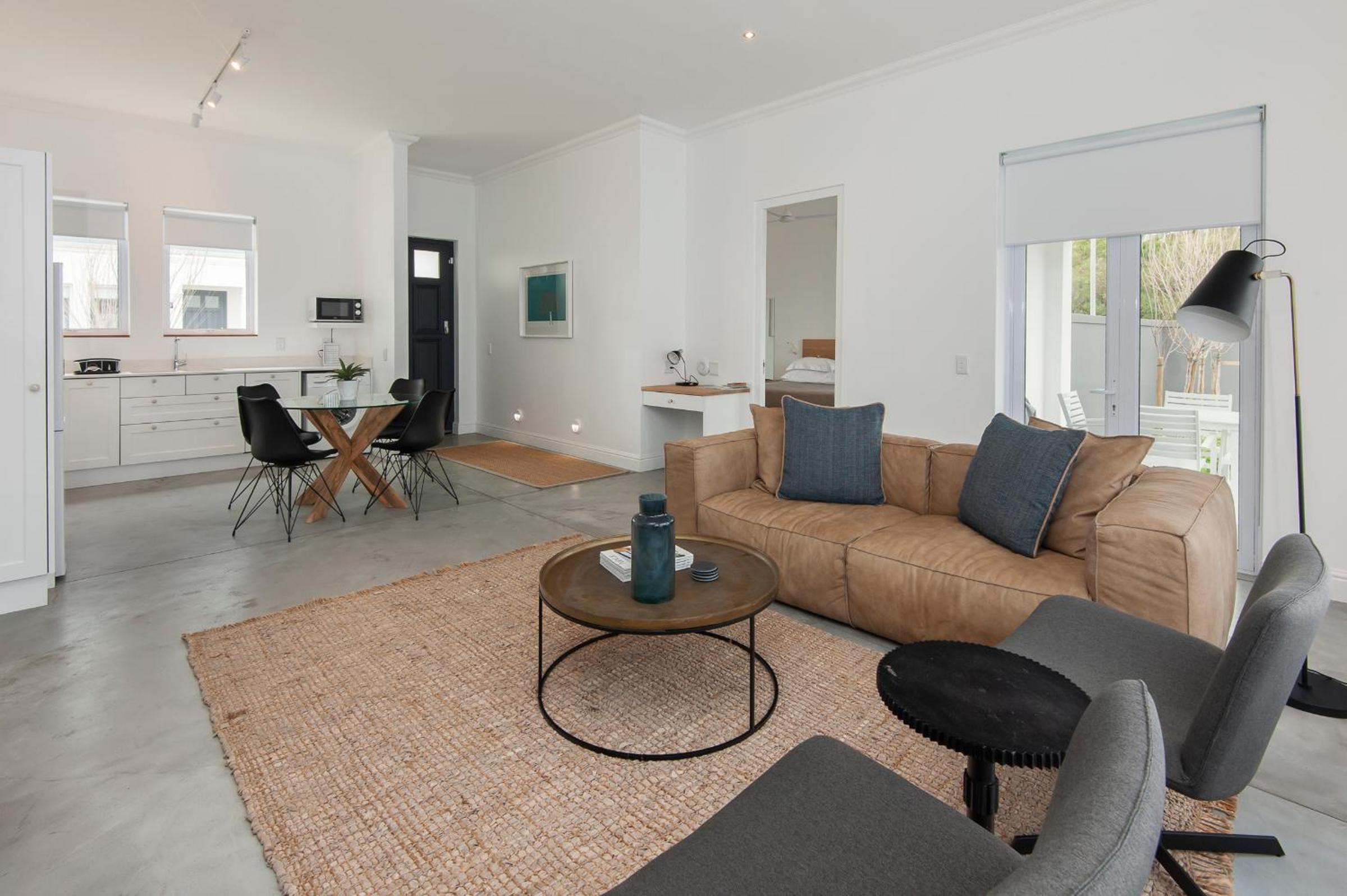 Apartment photo 1