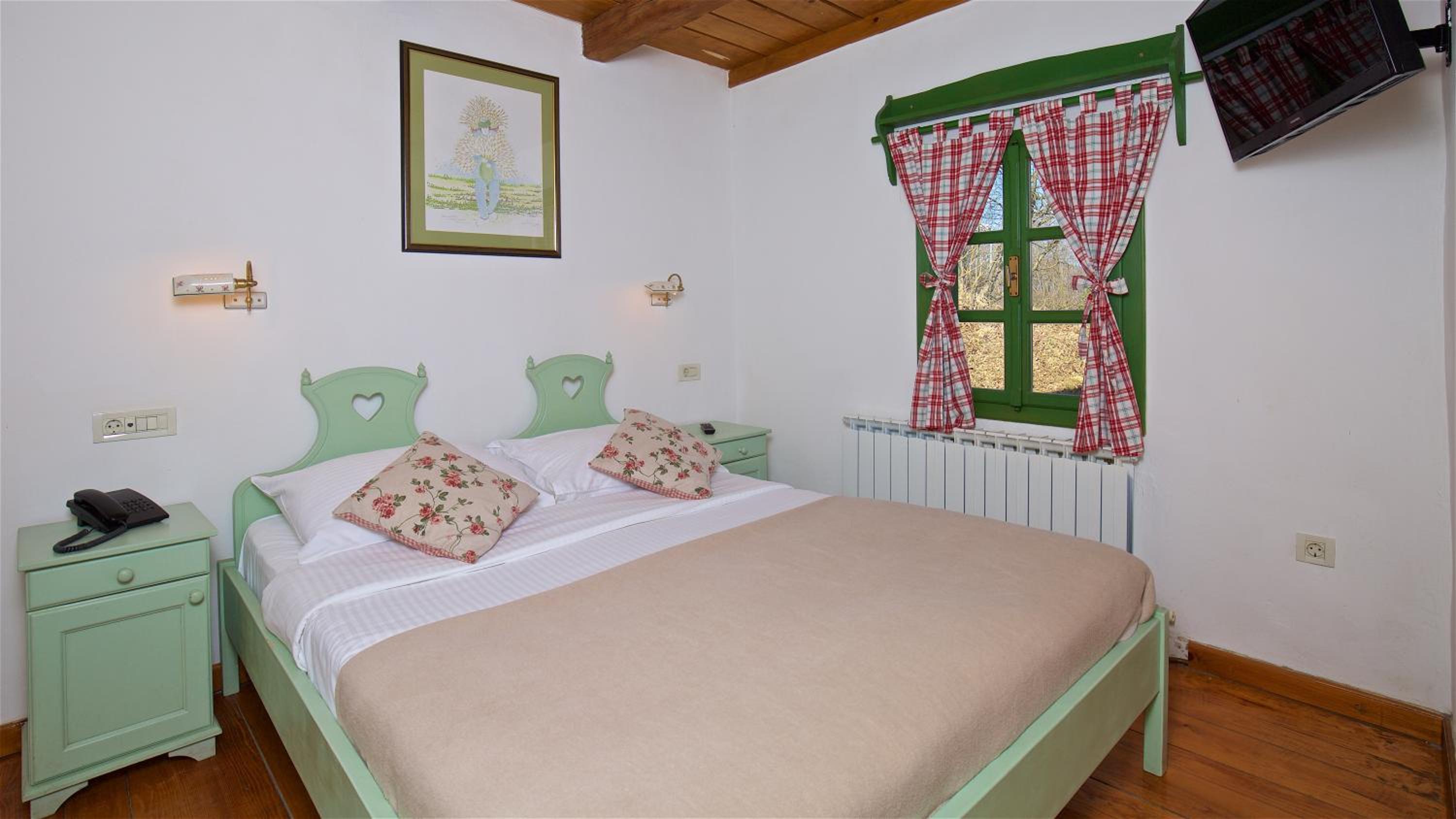 Suite (2 Adults) photo 2