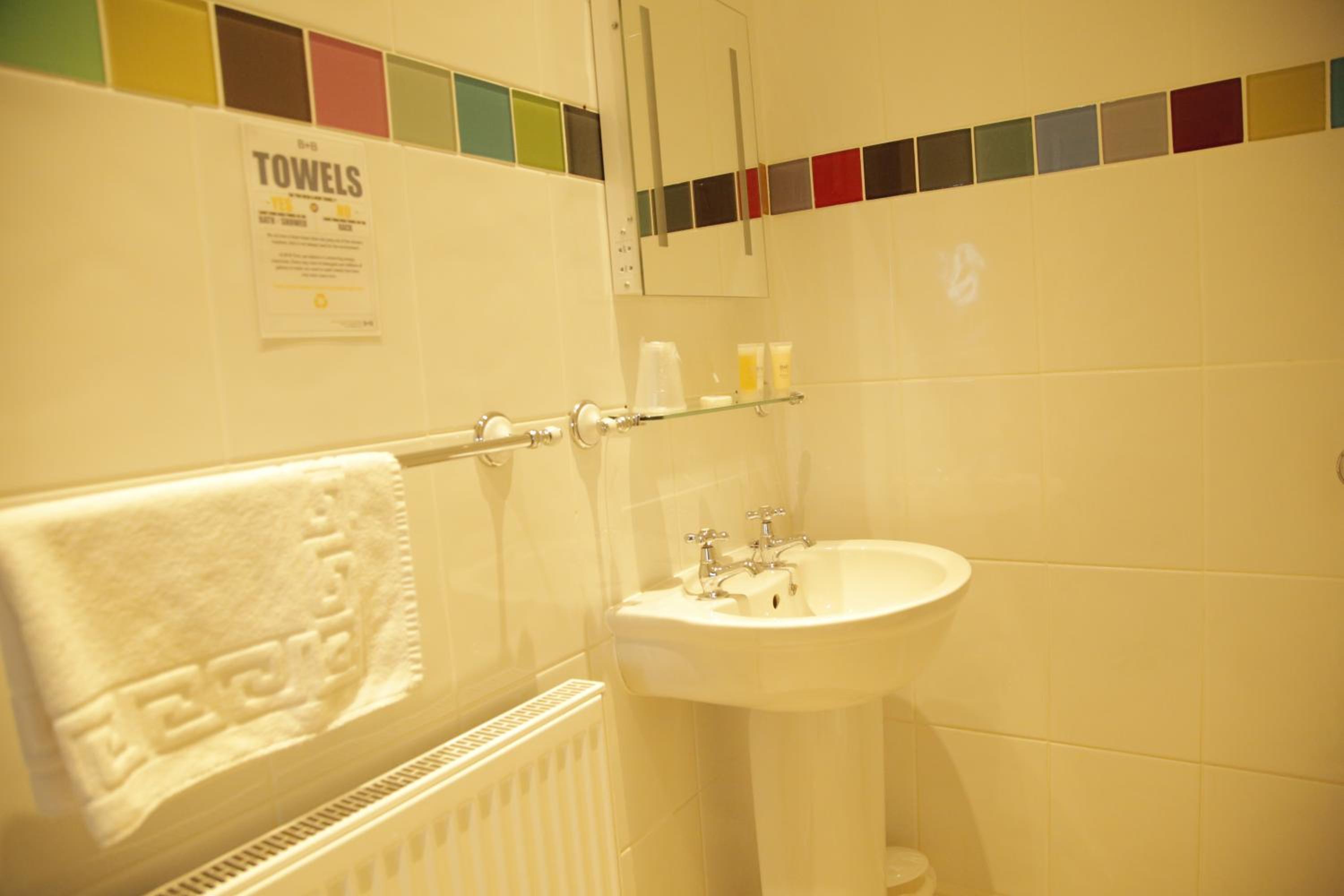 Classic Triple Room - Photo 6