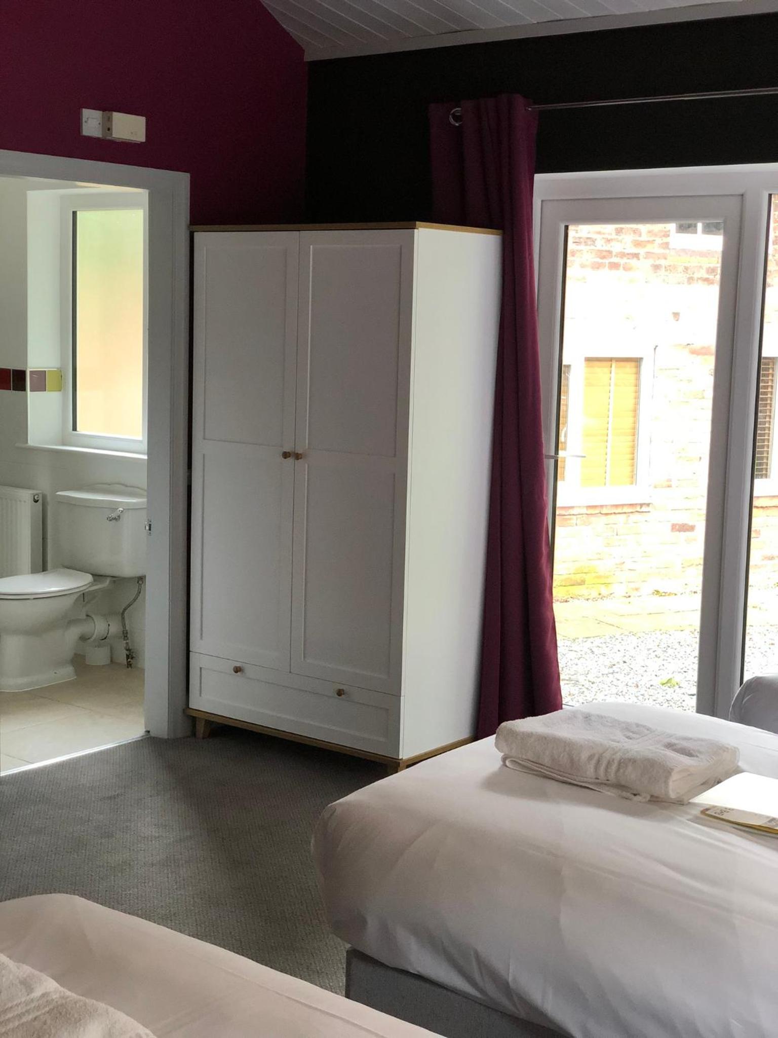Classic Triple Room - Photo 5