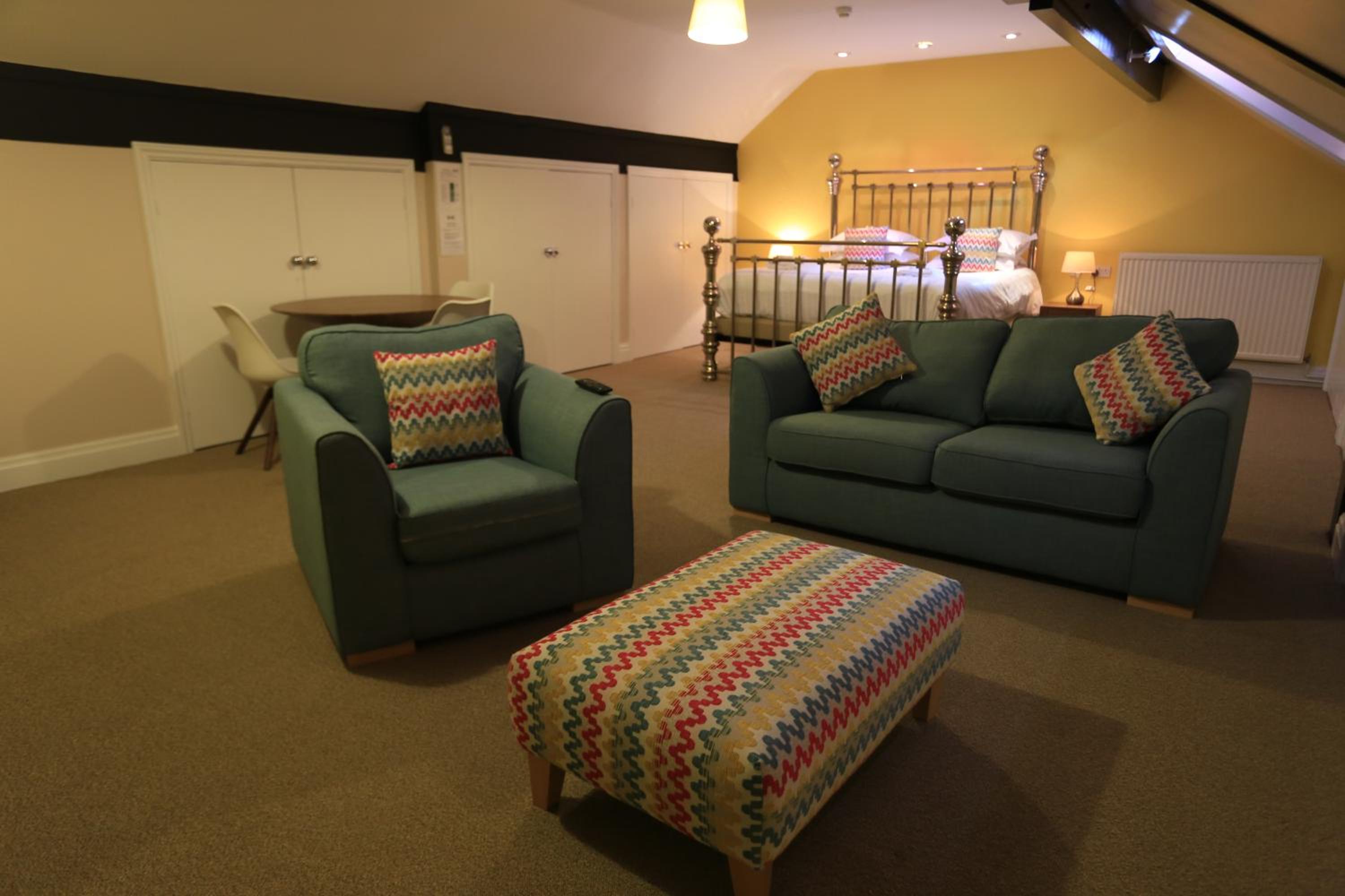 Executive Suite photo 2