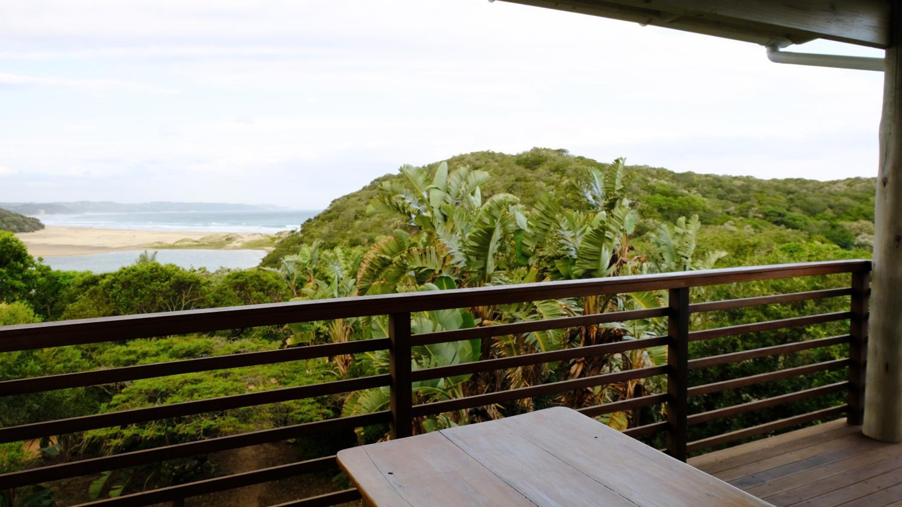 Deluxe Double Room with Balcony and Sea View - Photo 9