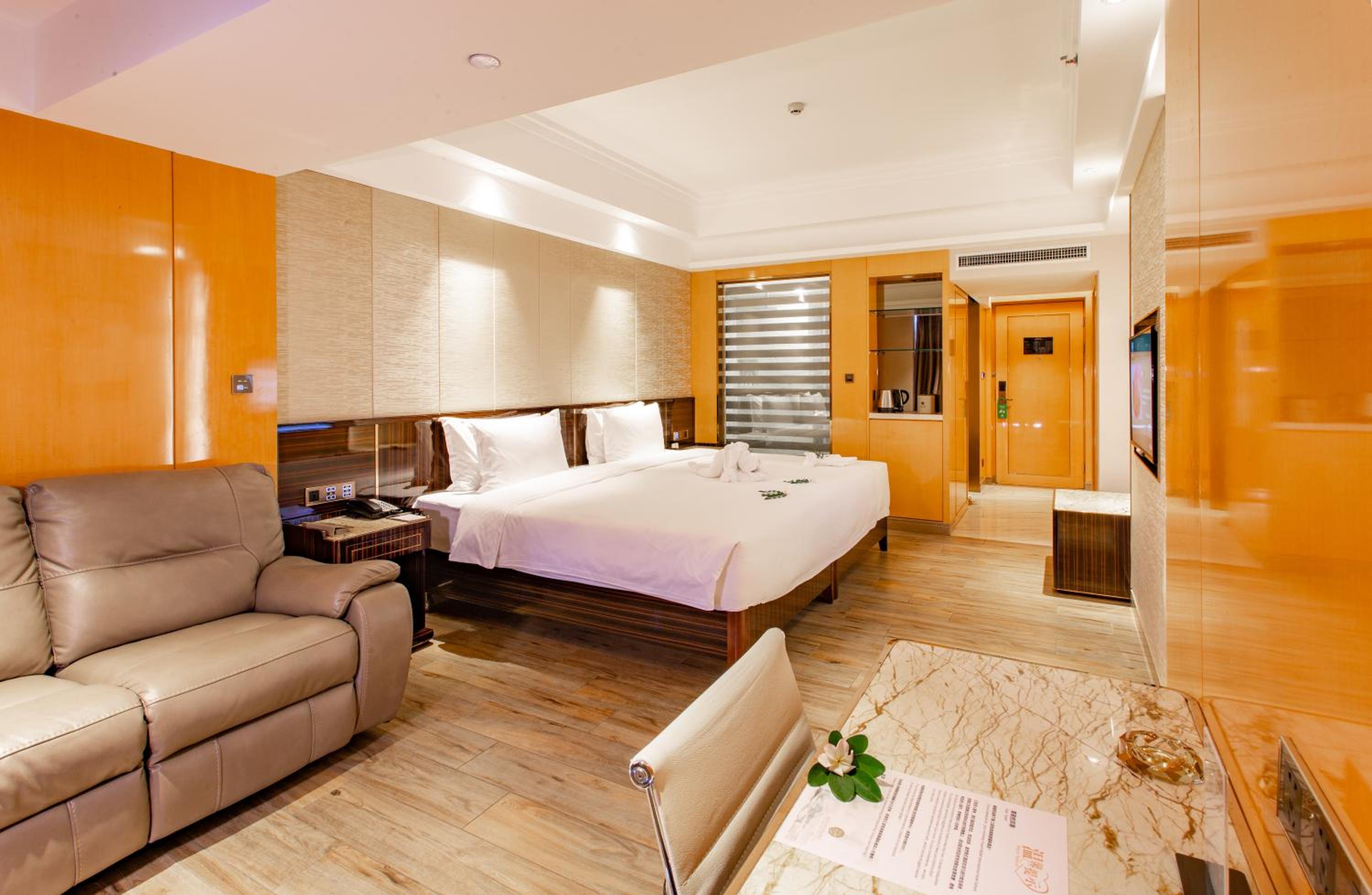 Superior Queen Room photo 2