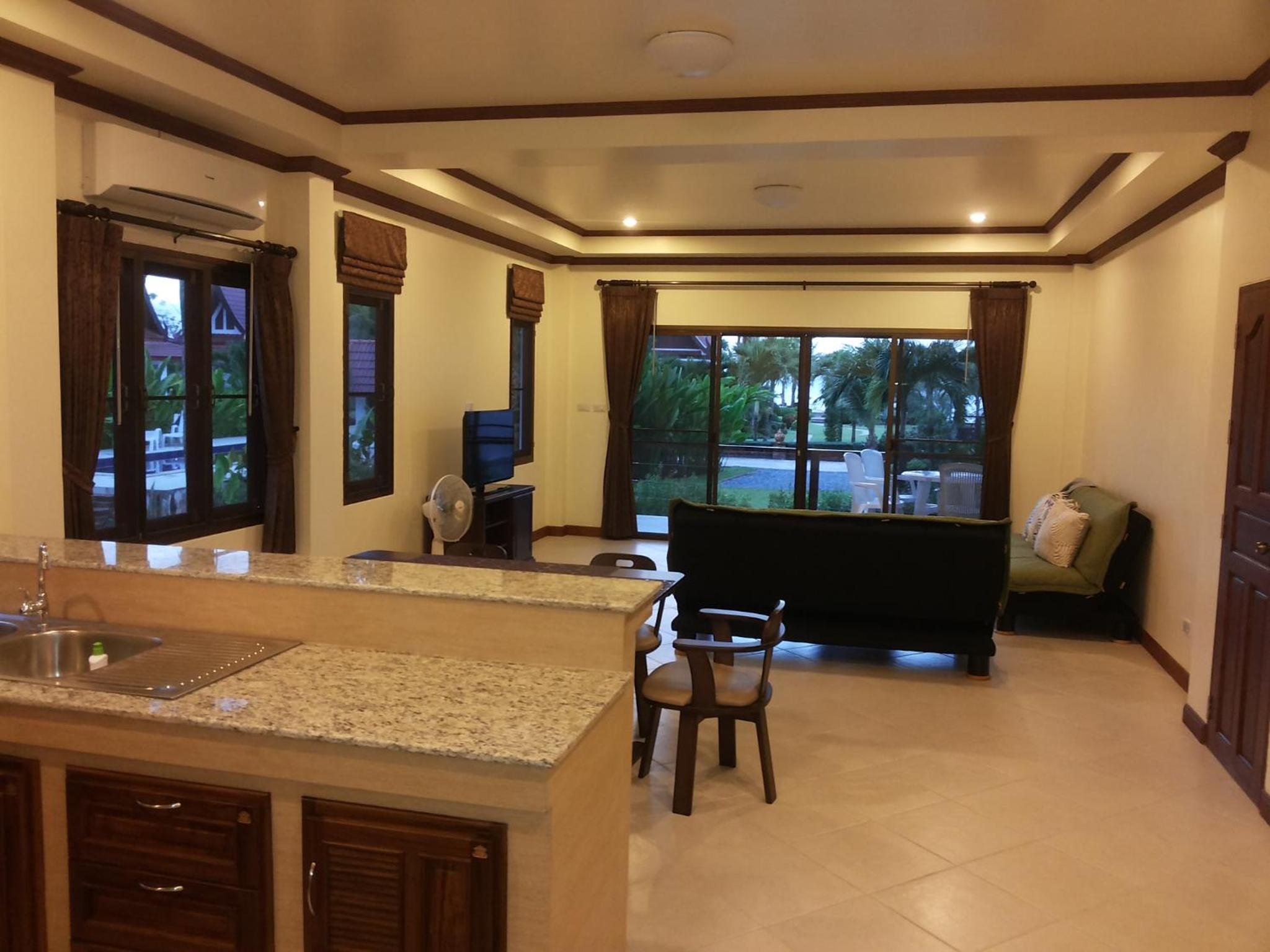 Villa with Sea View - Photo 21