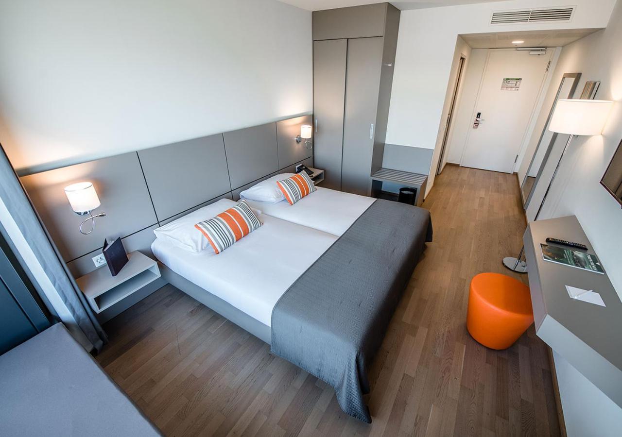 Superior Double or Twin Room photo 2