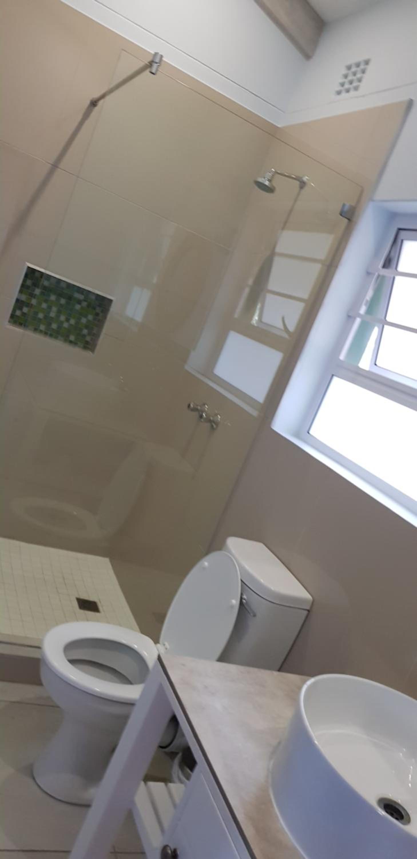 Deluxe Double Room with Balcony - Photo 3