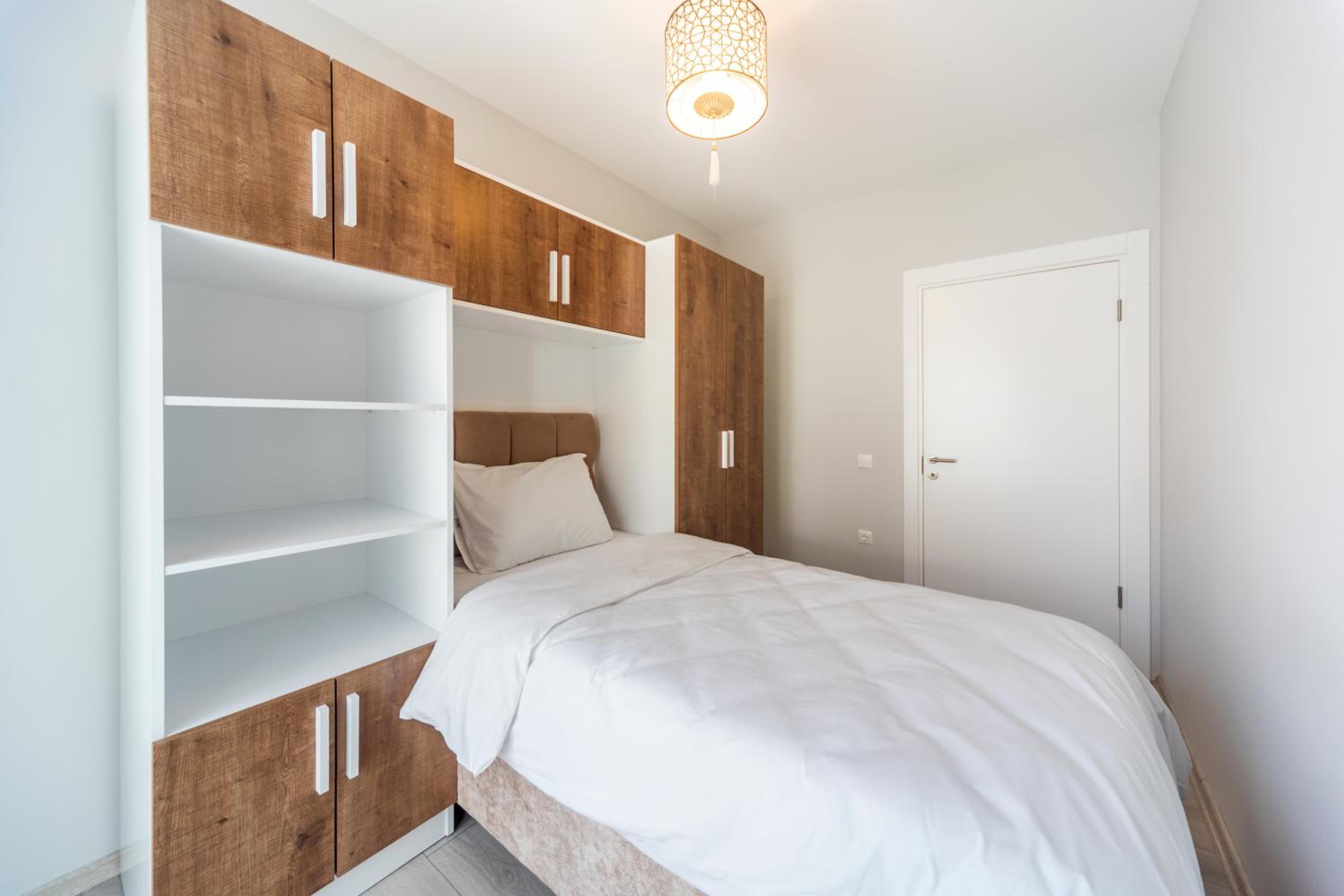 Two-Bedroom Suite - Photo 9