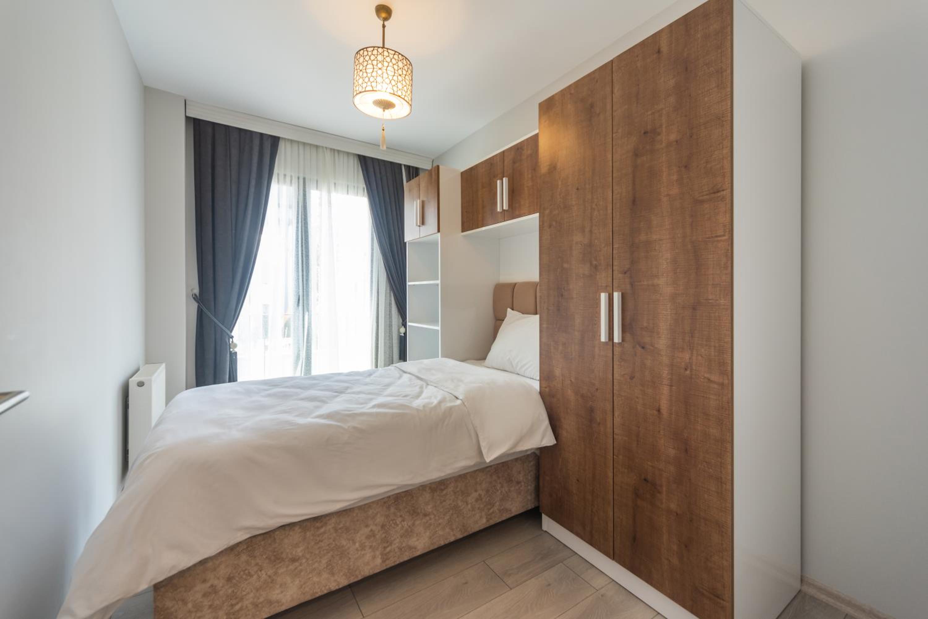 Two-Bedroom Suite - Photo 7