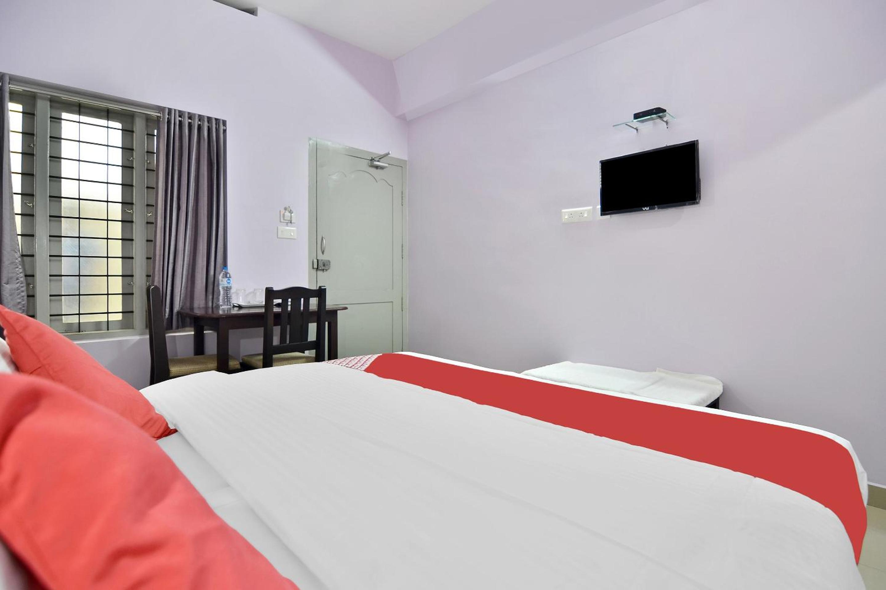 Deluxe Double Room photo 3