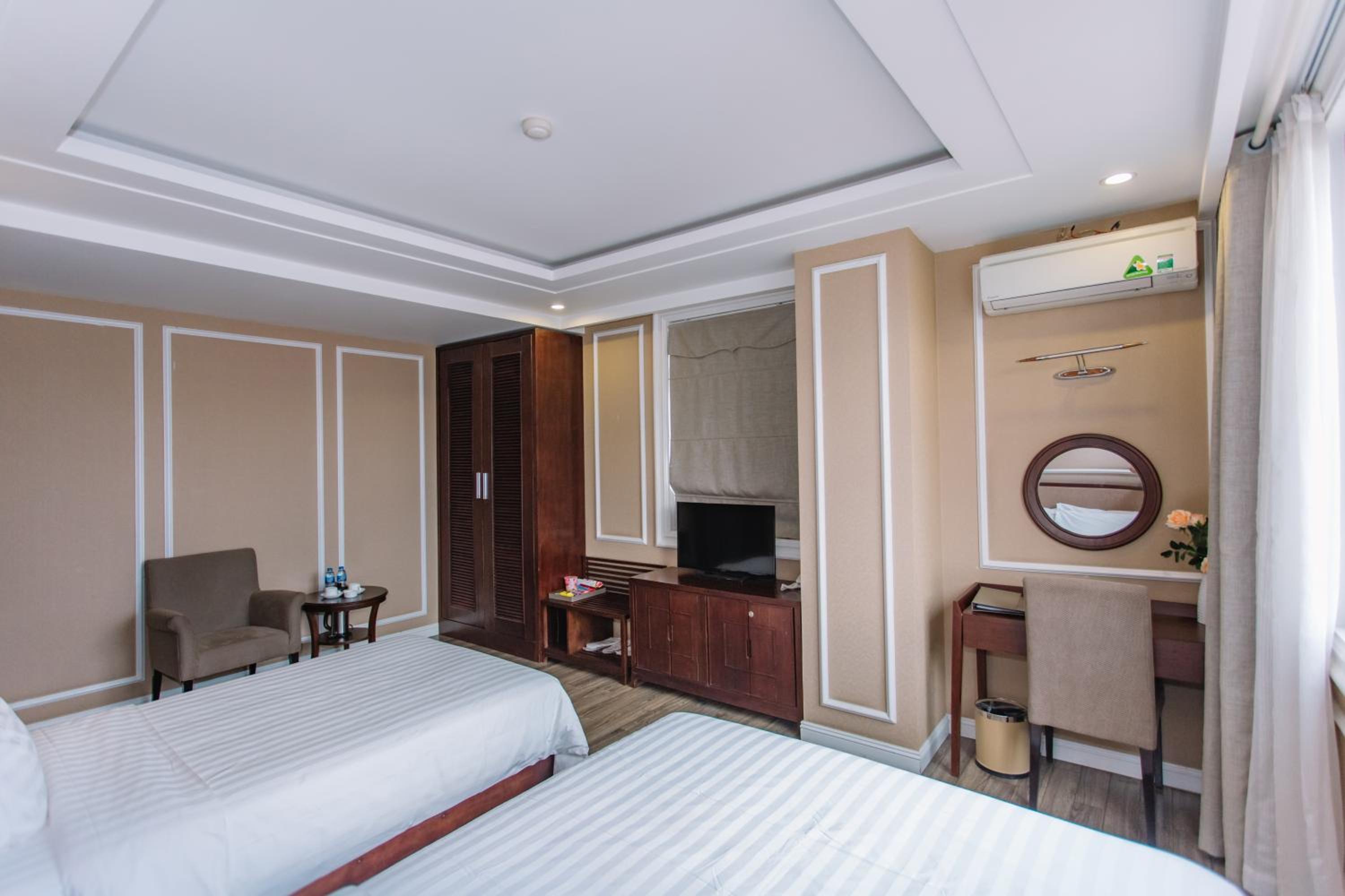 Superior Triple Room - Photo 1