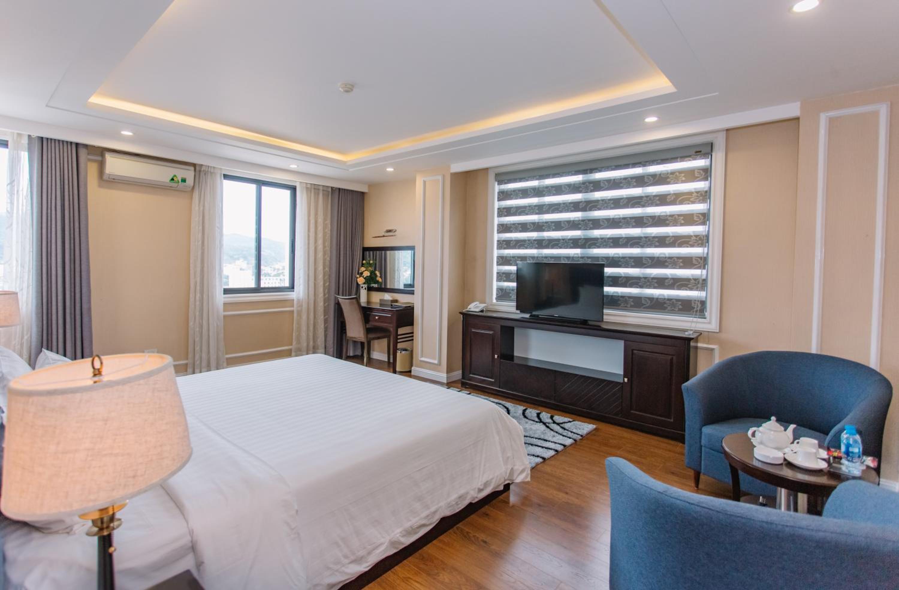 Deluxe Double Room with Bath