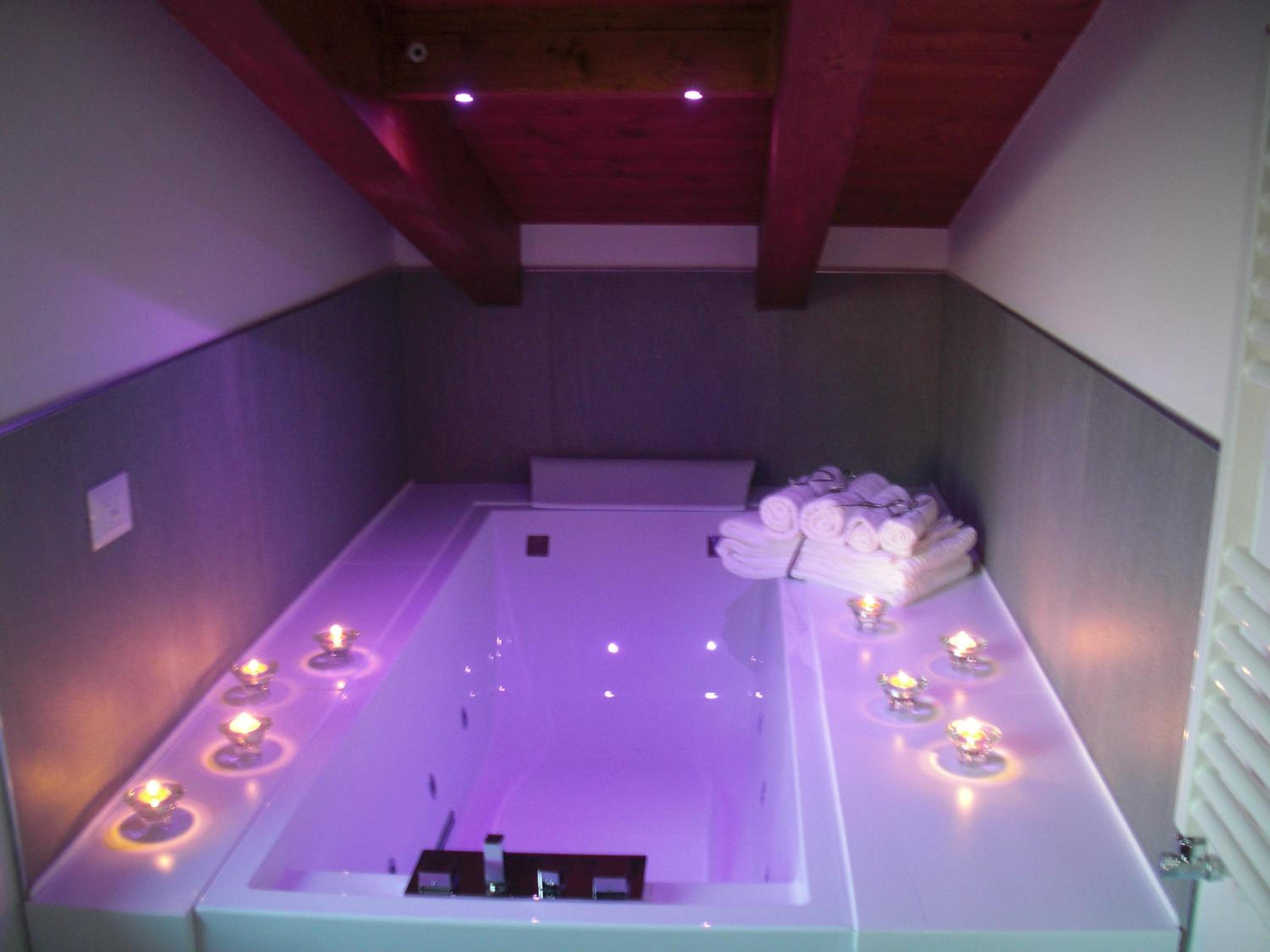 Junior Suite with Balcony - Split Level photo 2