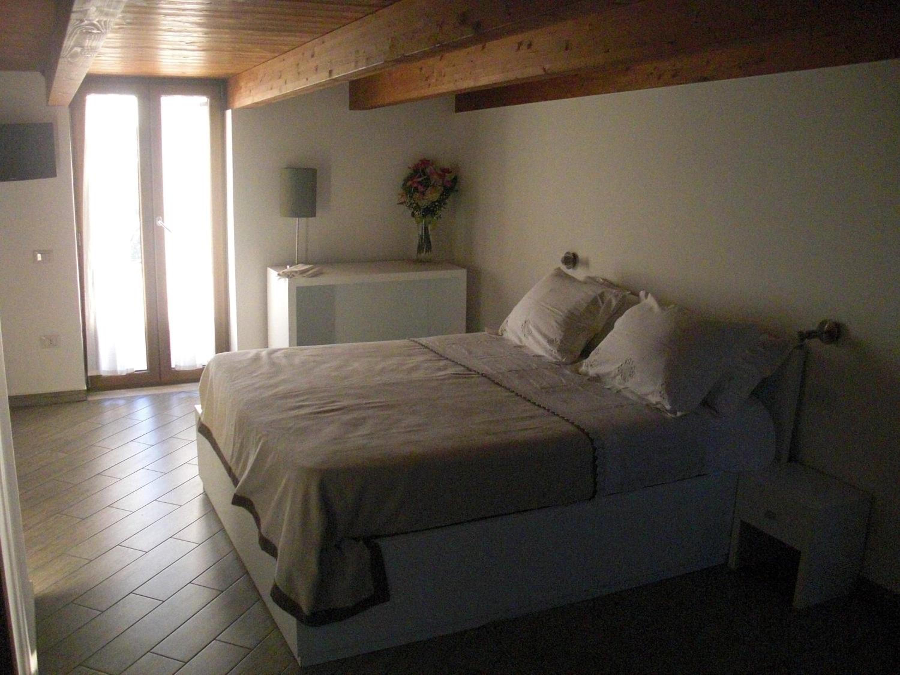 Junior Suite with Balcony - Split Level photo 1