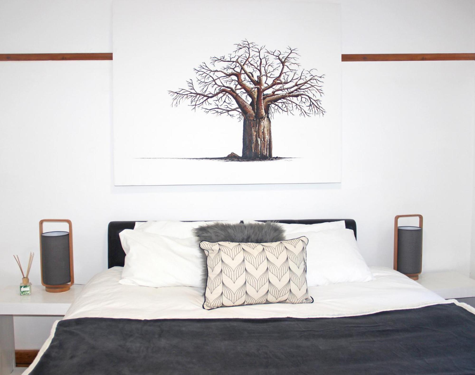 Two-Bedroom House - Photo 10