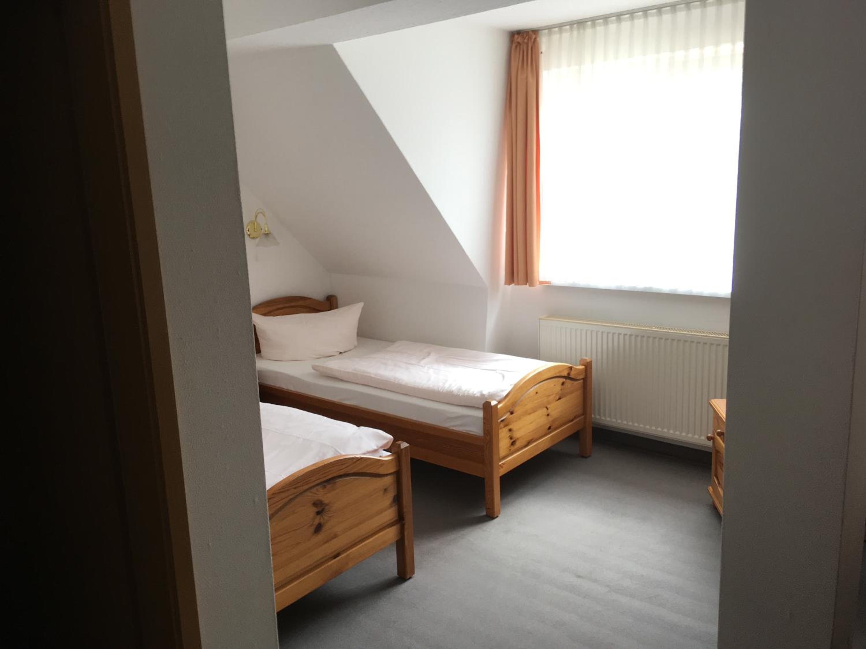 Standard Twin Room photo 2