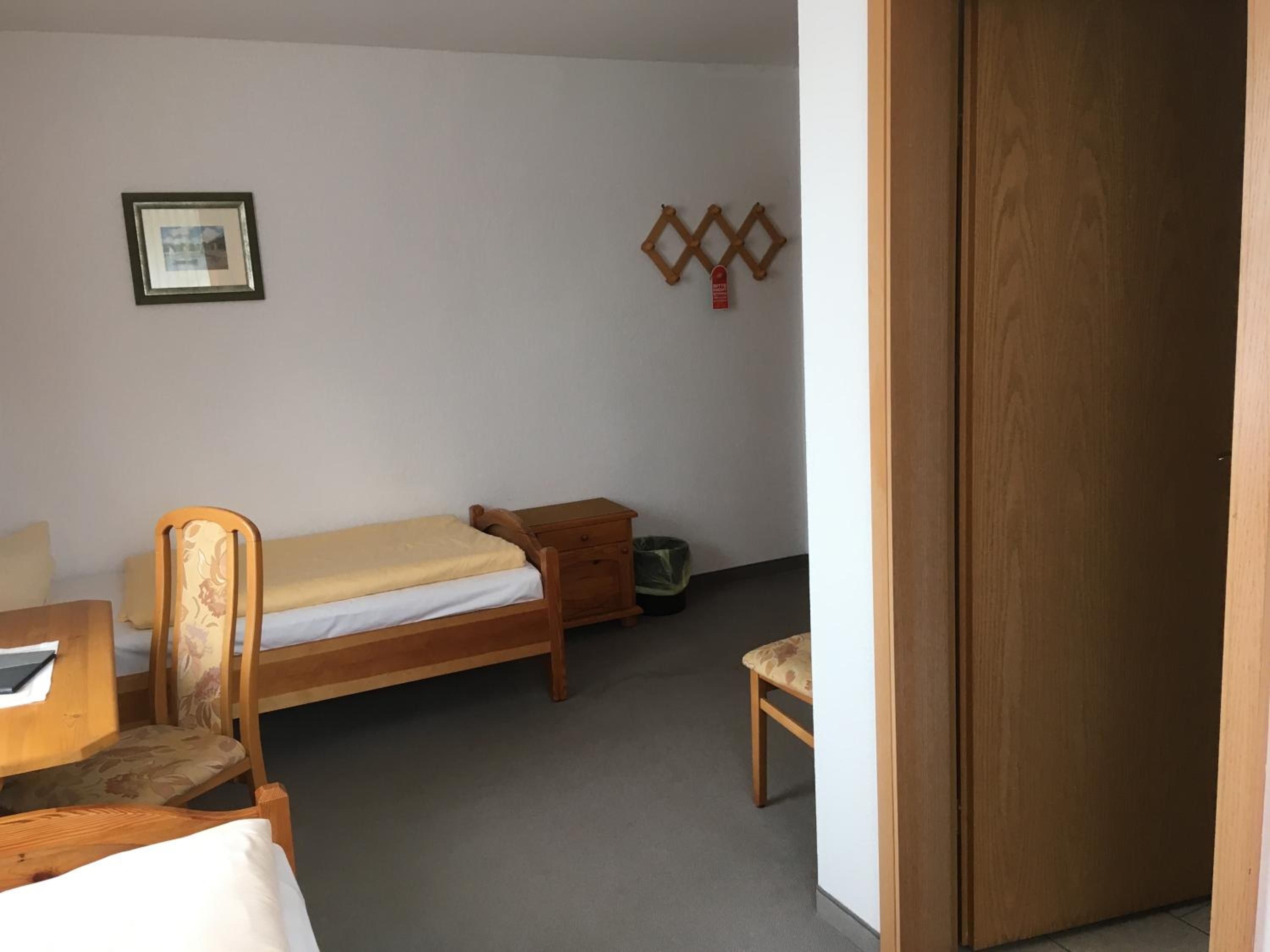 Twin Room with Lake View photo 2