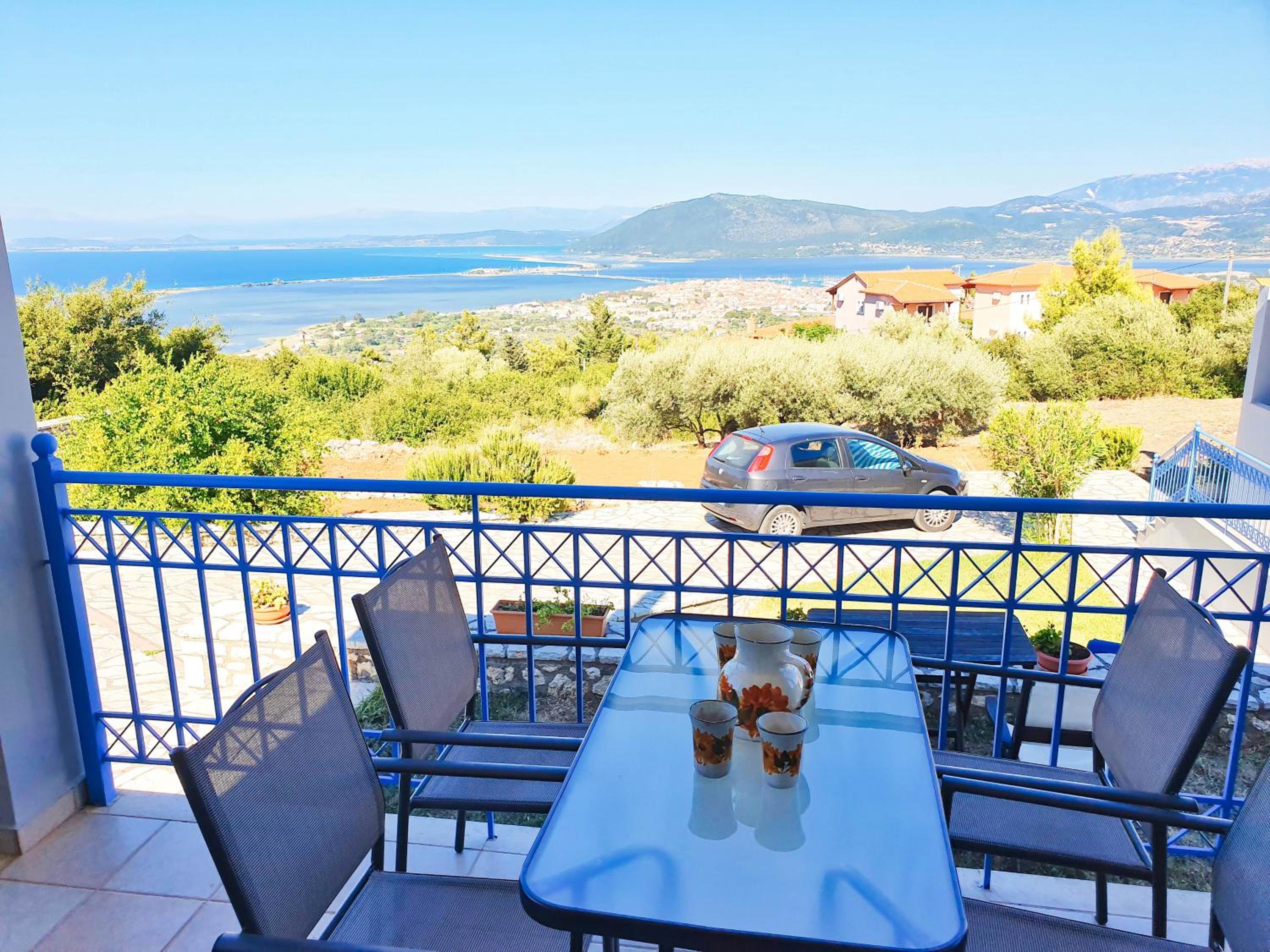 Villa with Sea View photo 2