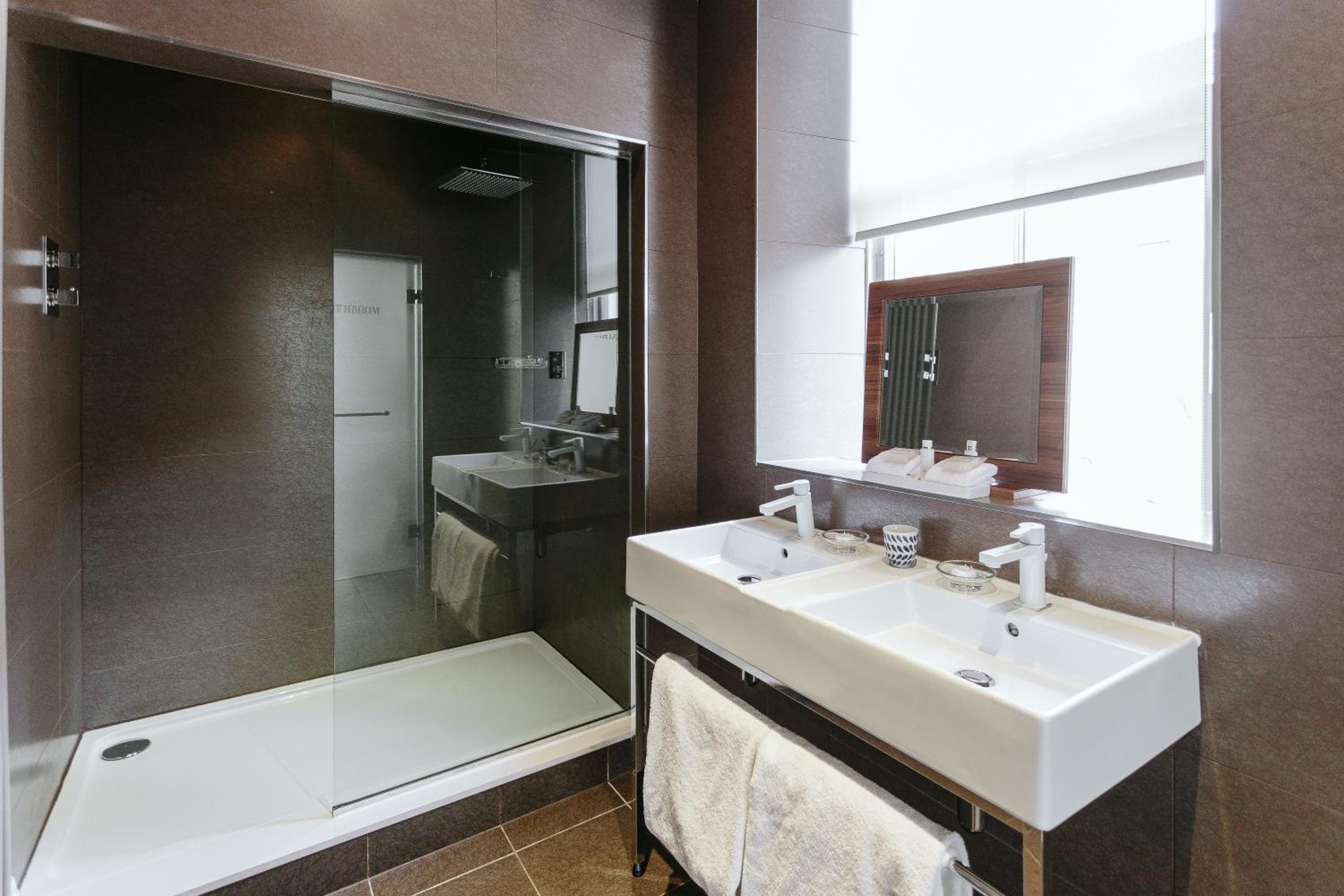 Junior Suite - Photo 7