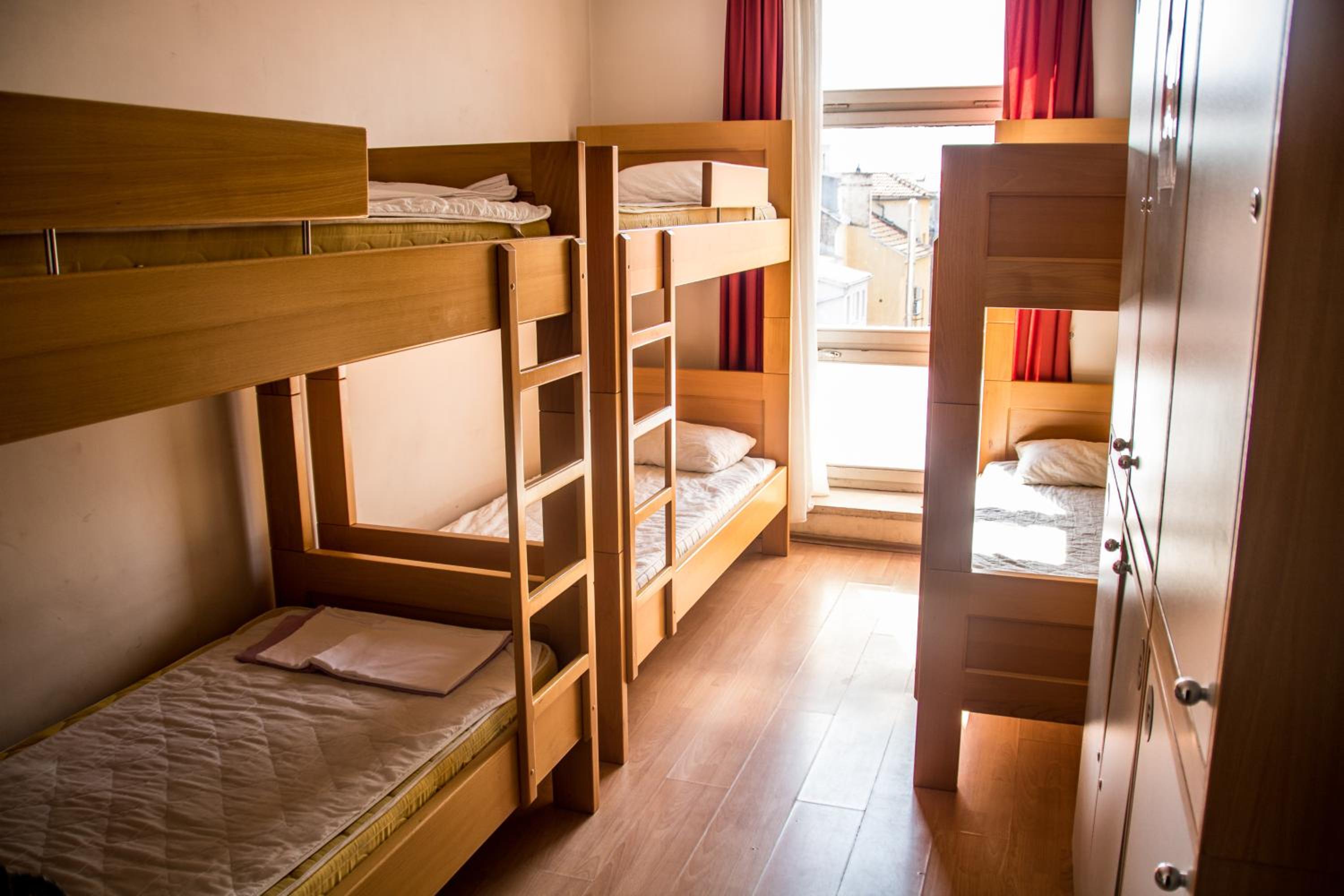 Quadruple Room with Shared Bathroom