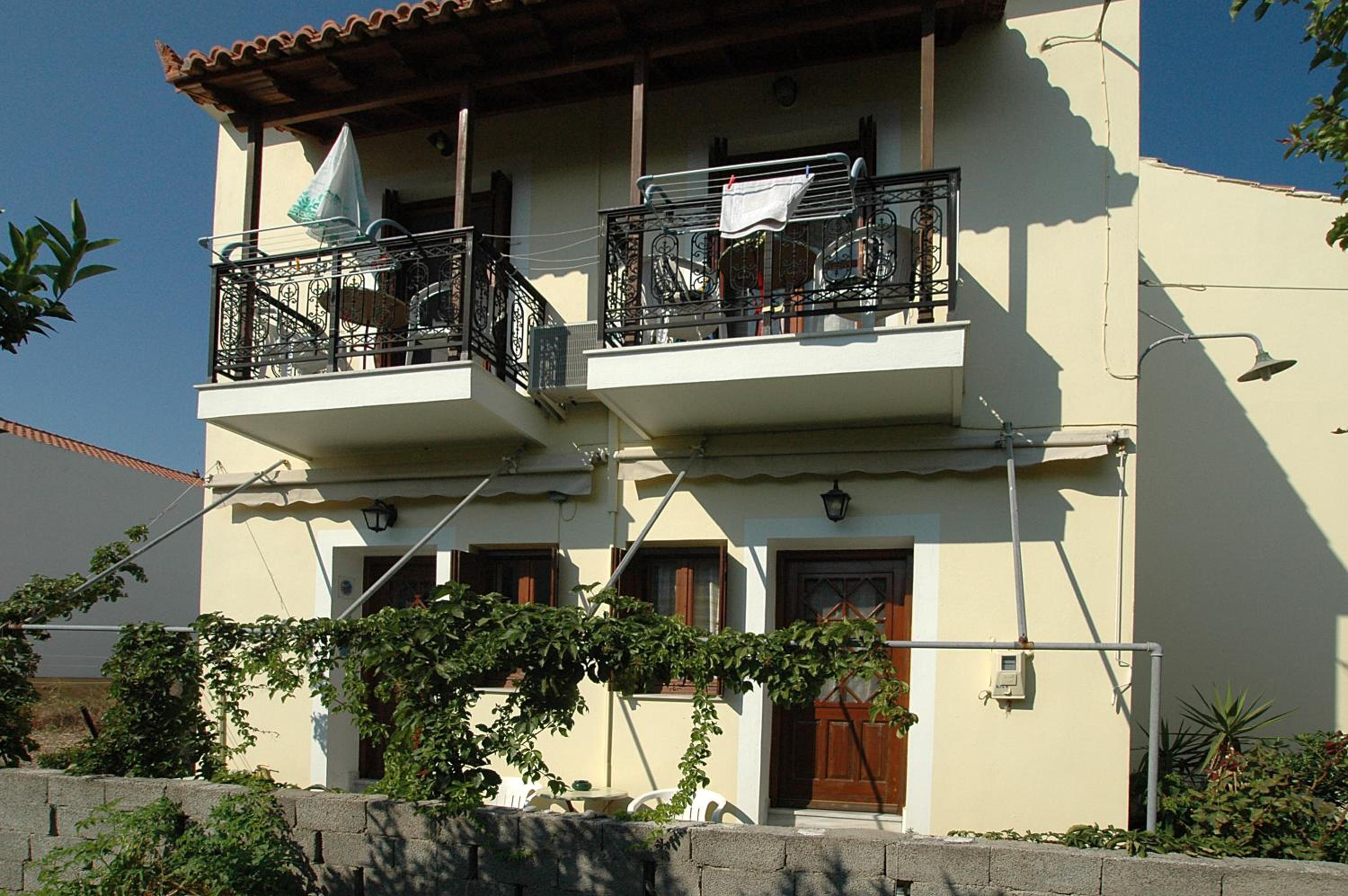 Twin Room with Balcony photo 2