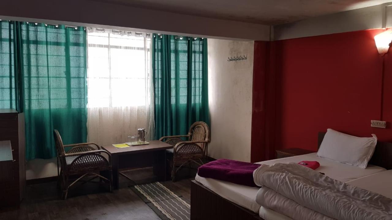 Budget Double Room photo 3