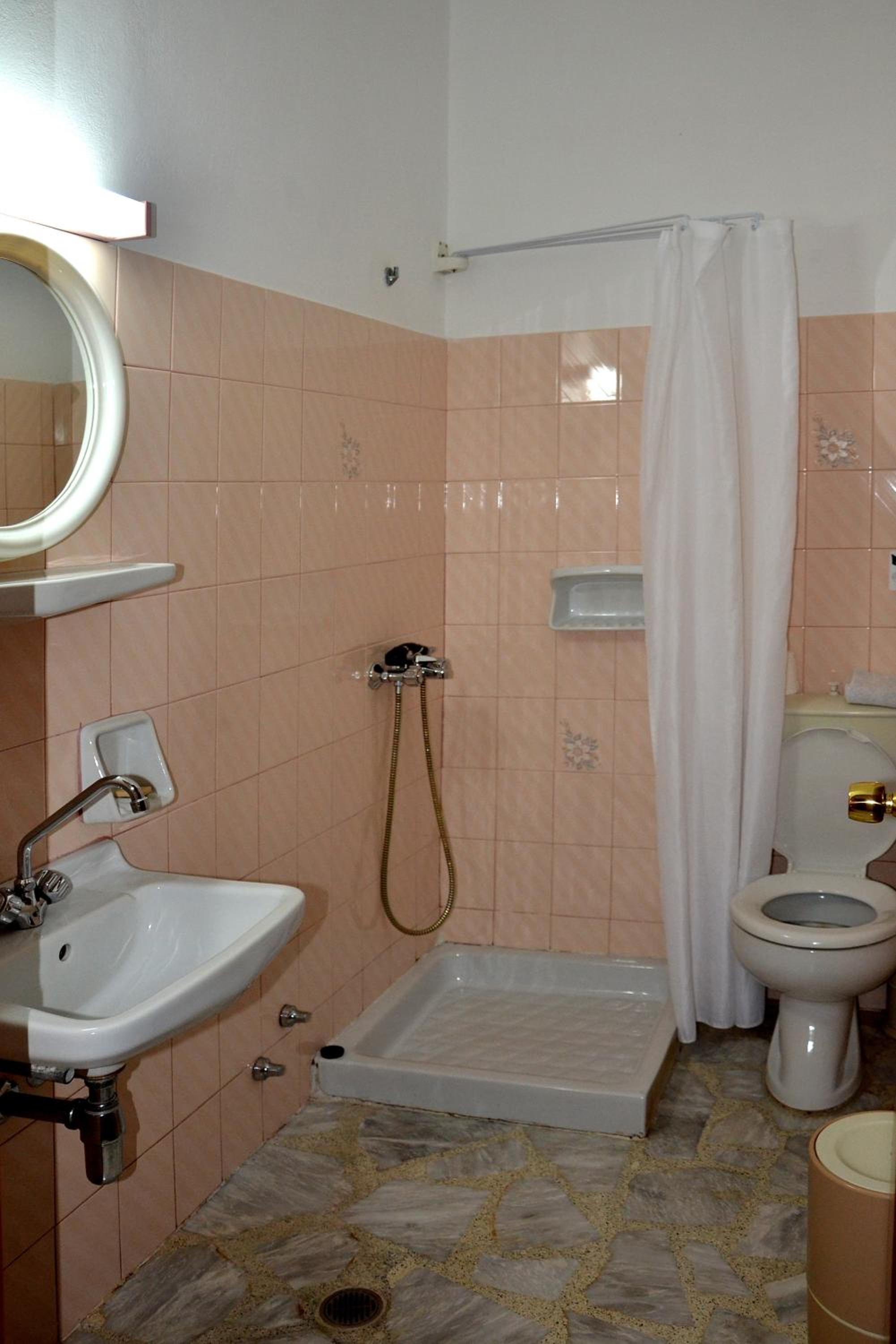 Twin Room with Balcony photo 3