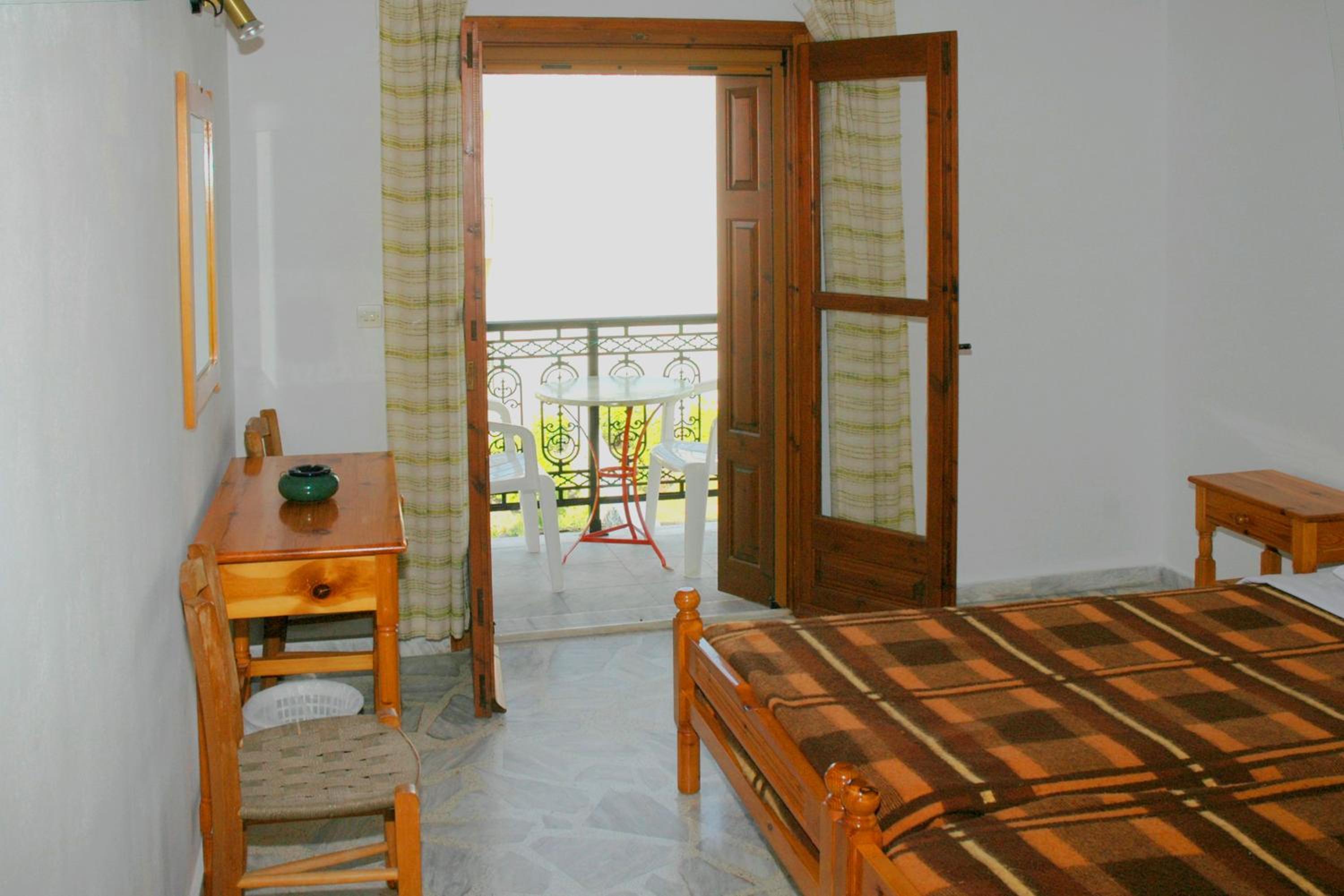 Twin Room with Balcony photo 1