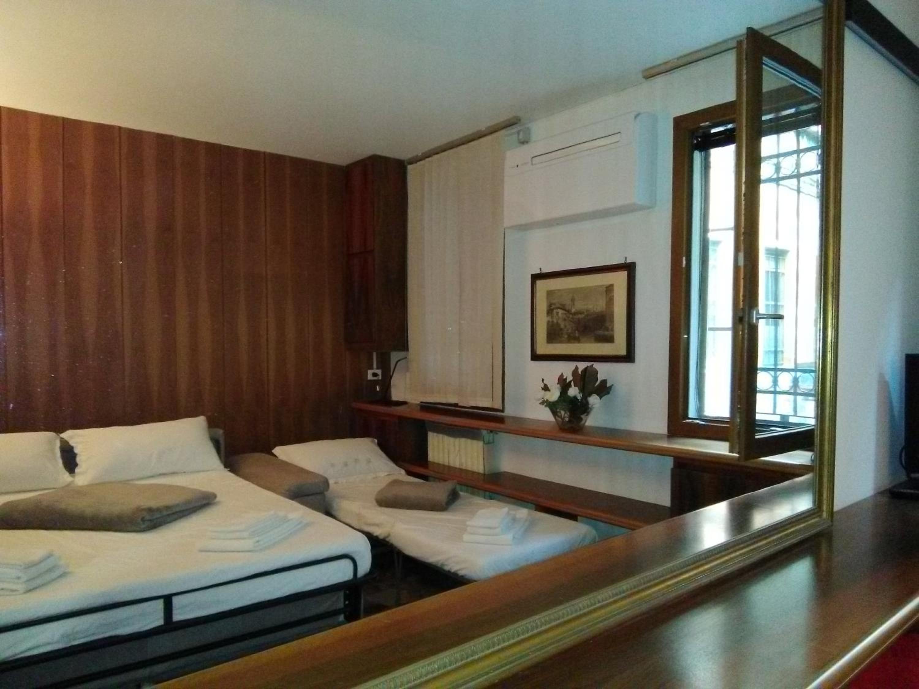 Apartment - Ground Floor photo 1
