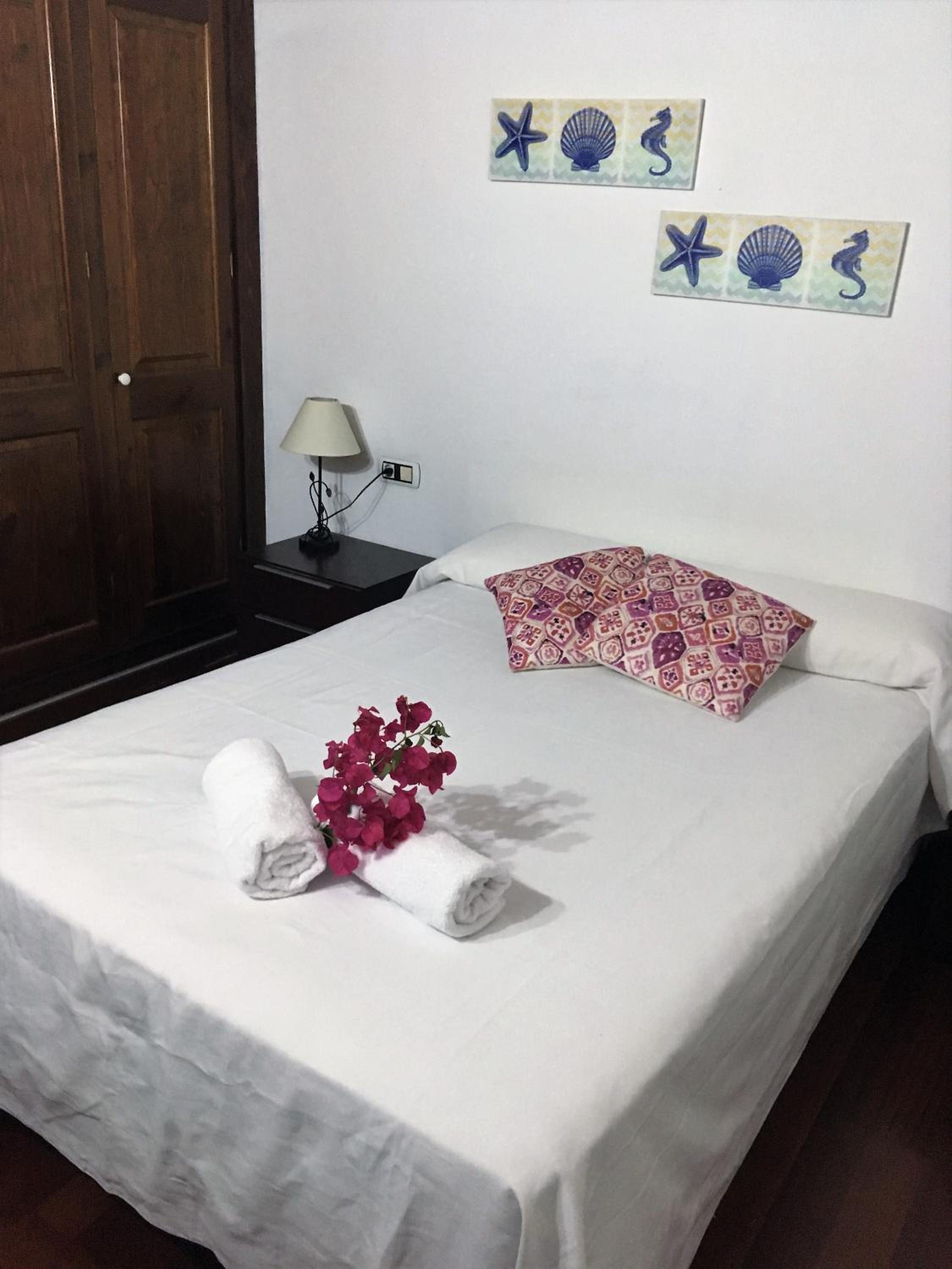 Villa de Tres Habitaciones