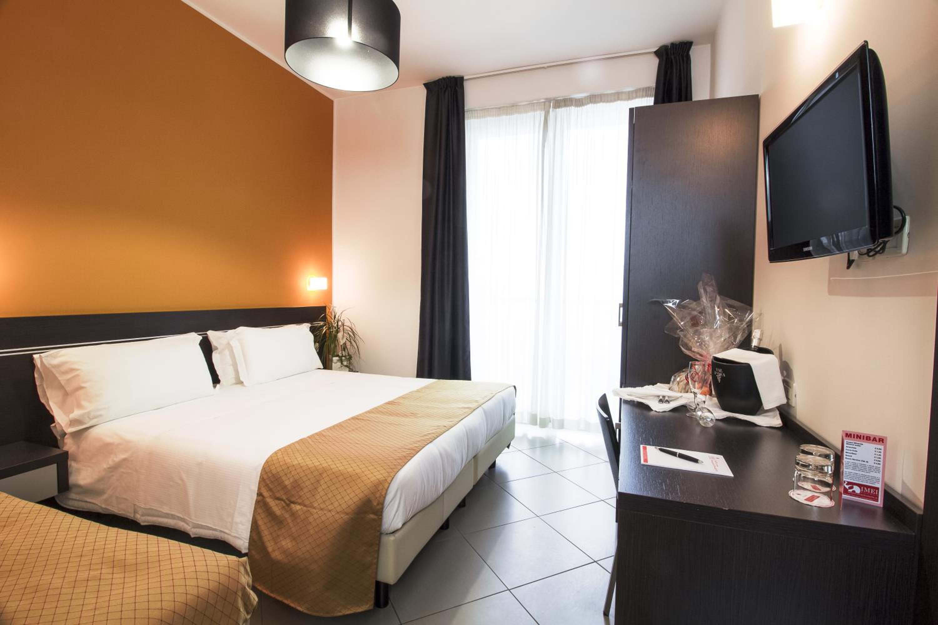 Superior Triple Room with Sea View