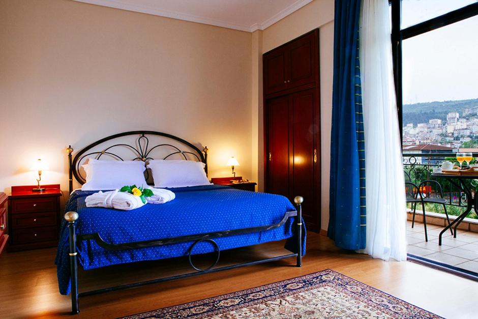 Standard Double or Twin Room - Photo 4