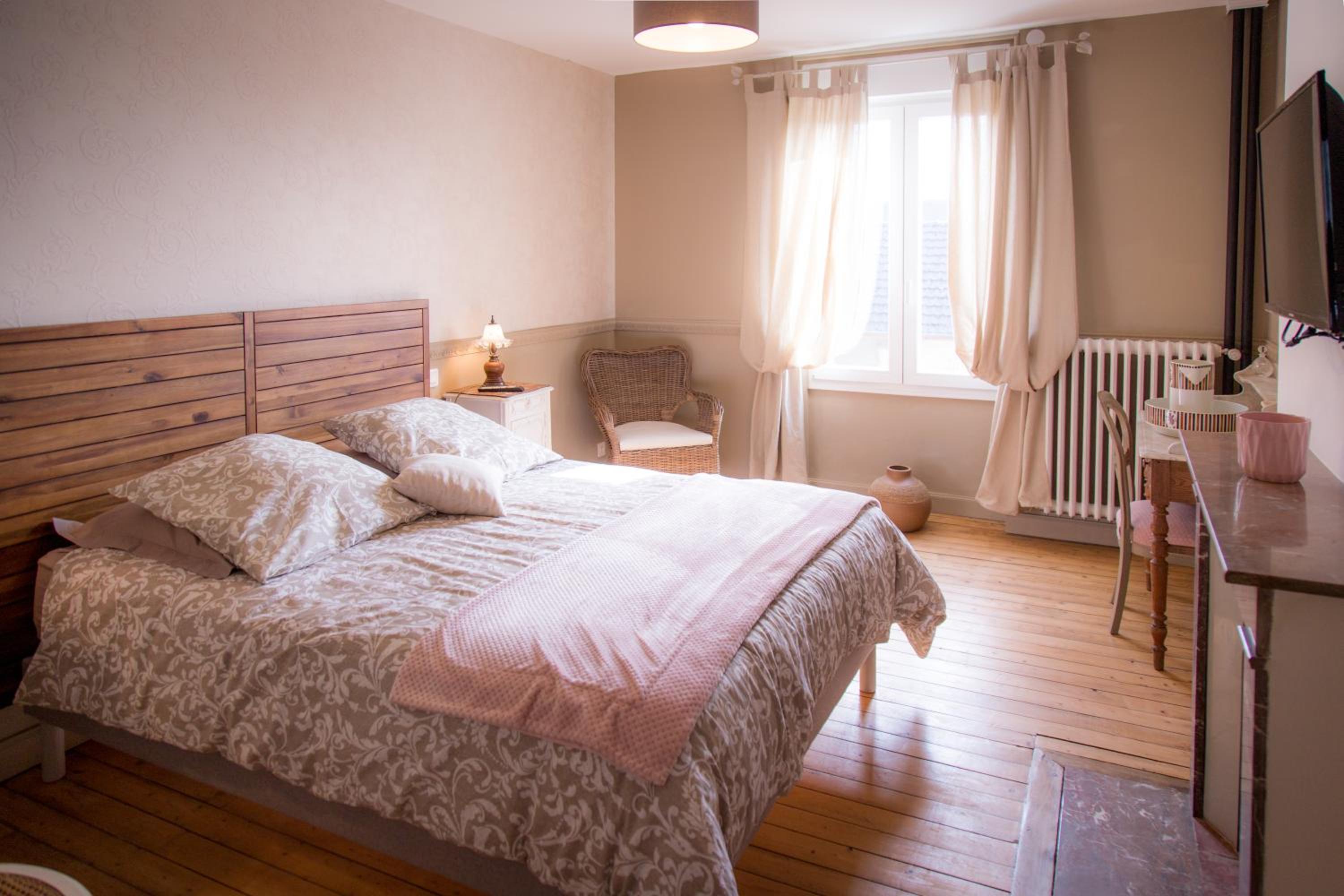 Deluxe Double Room photo 3