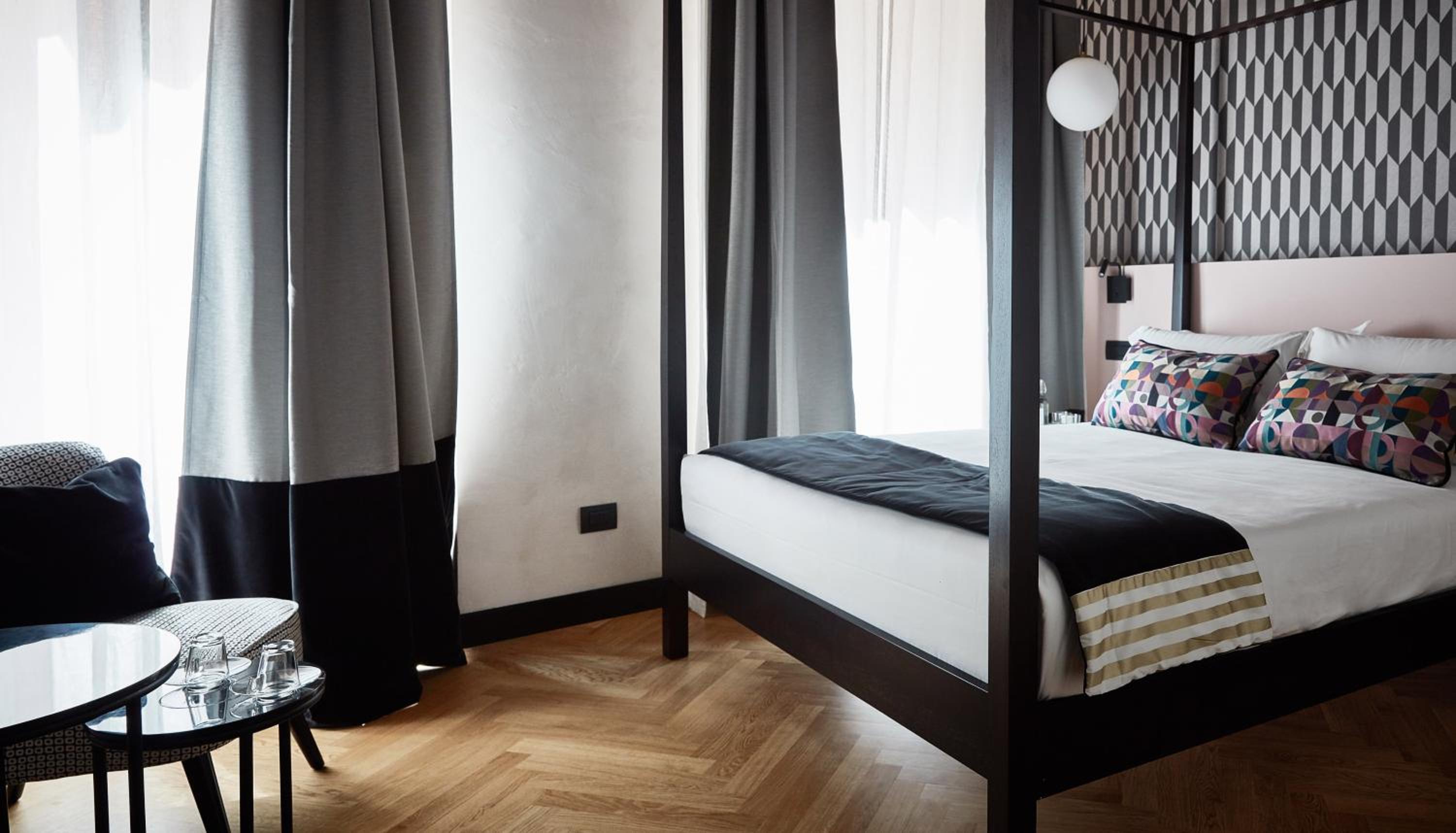Superior King Room photo 3