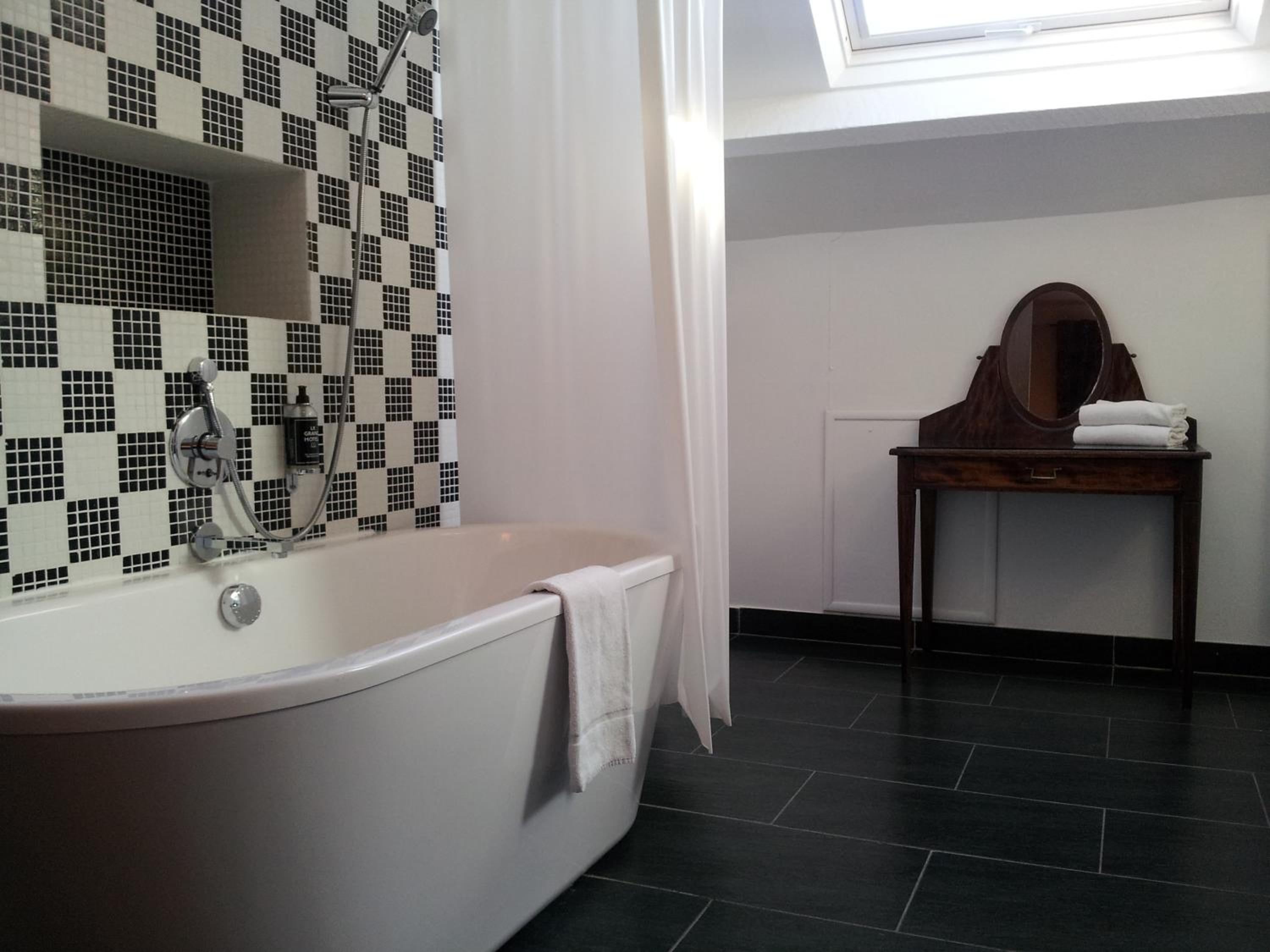 Superior Double or Twin Room - Photo 6