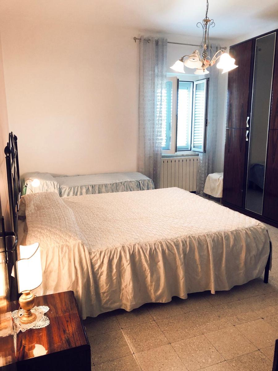 Double Room with Extra Bed photo 3