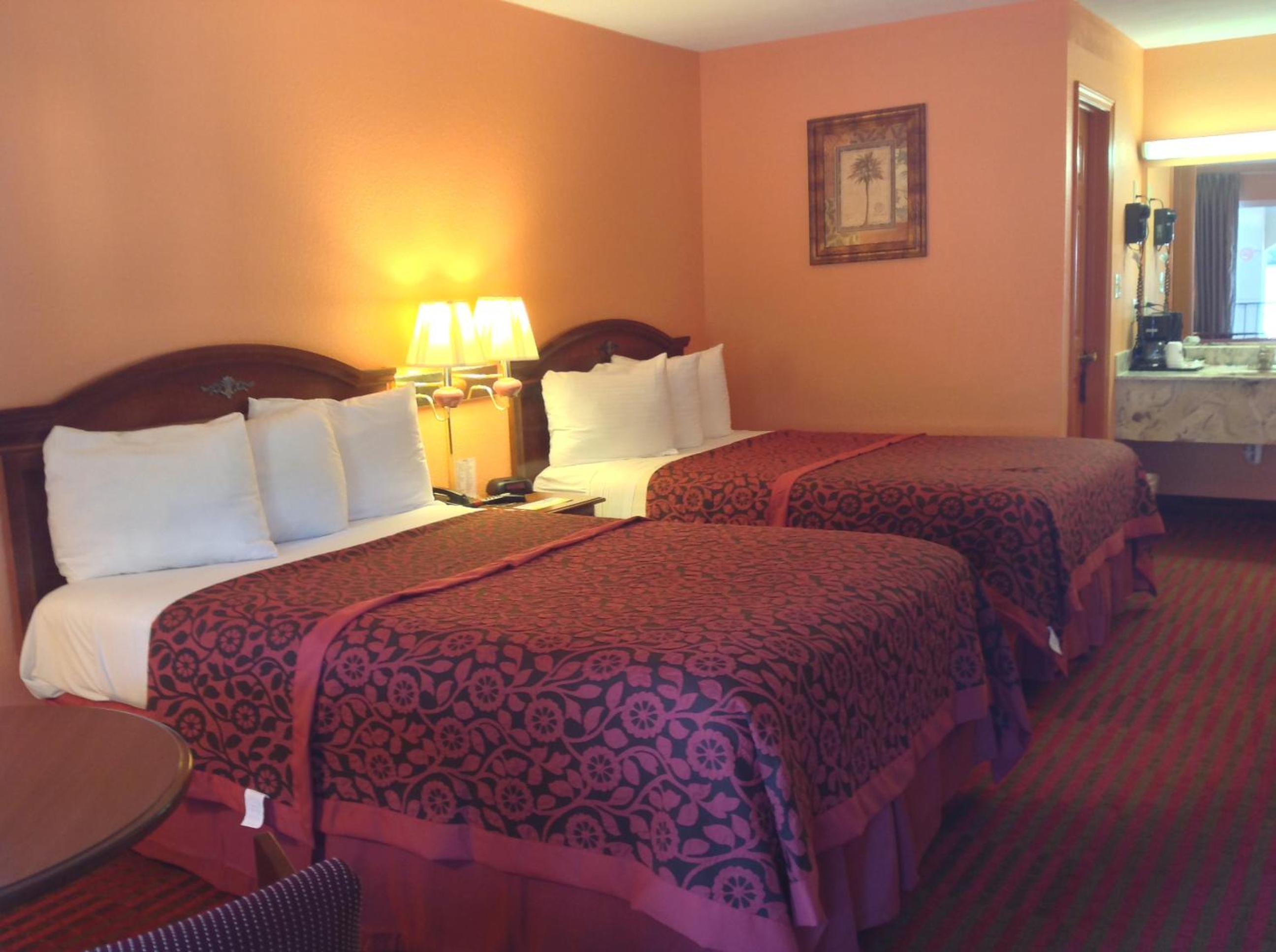 Double Room - Photo 1